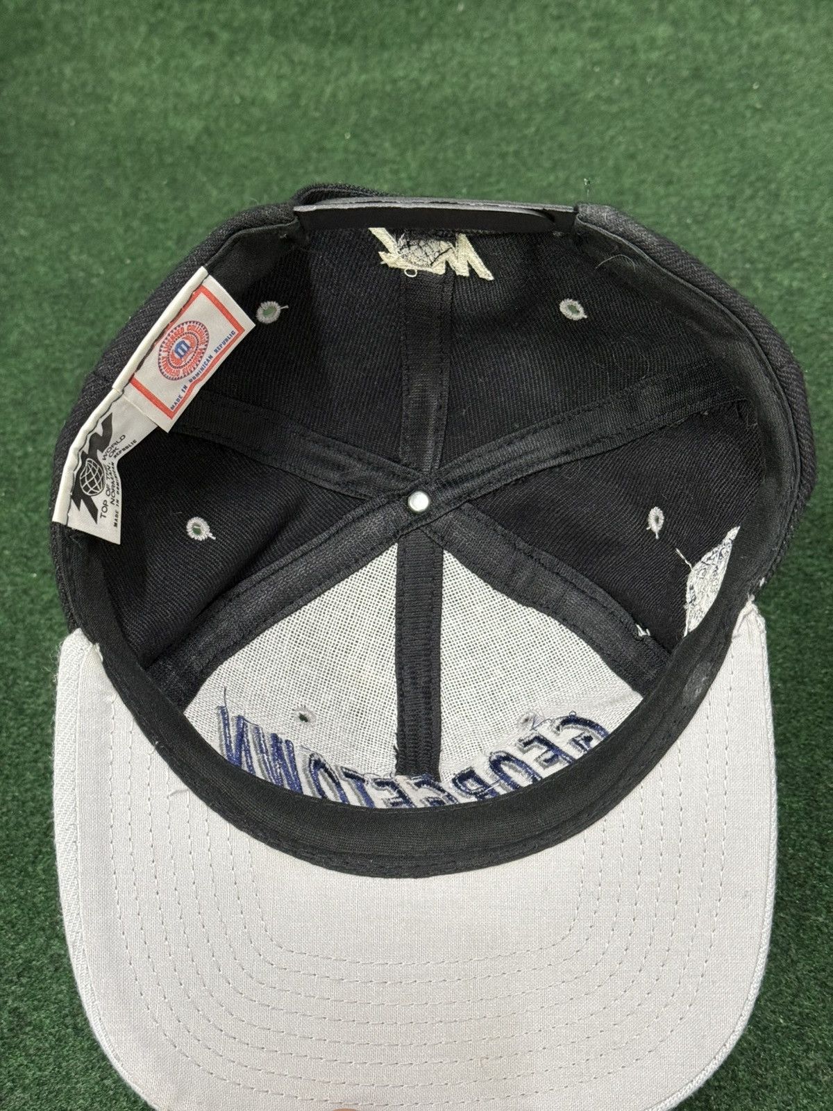 Vintage RARE Vintage Georgetown Hoyas Snapback Hat Size ONE SIZE - 6 Thumbnail
