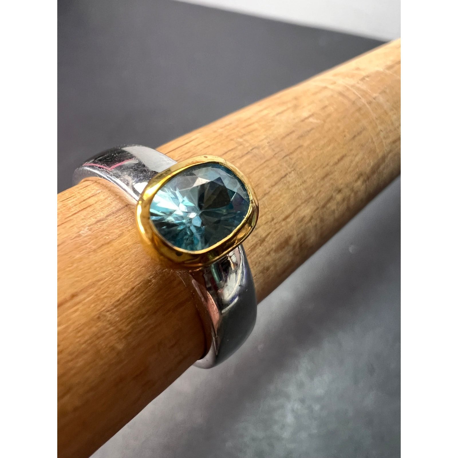 Other NEW Blue zircon ring in YG and platinum over 925 size 9 Size ONE SIZE - 2 Thumbnail