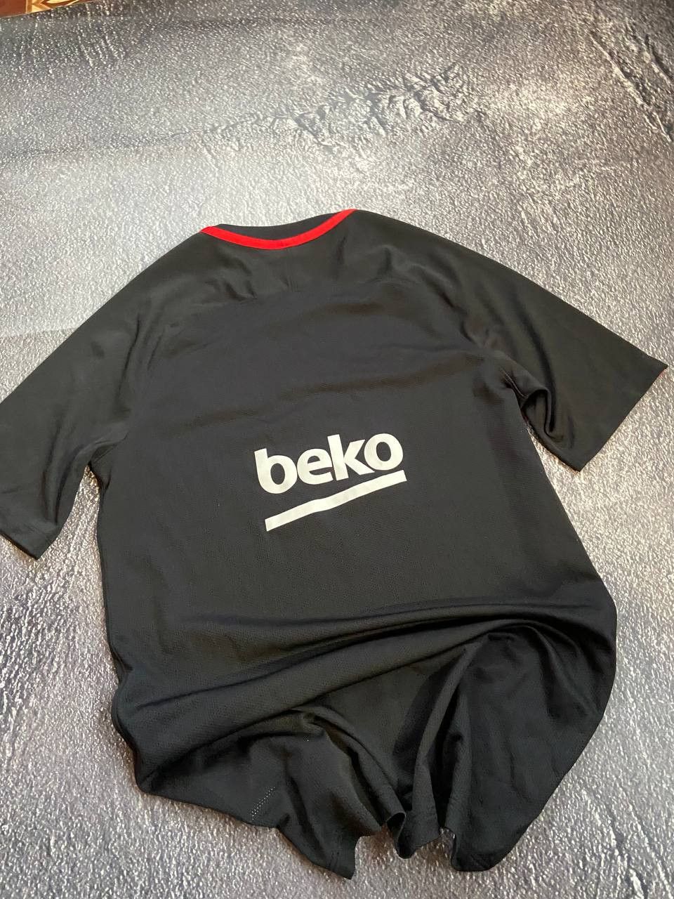 Nike Nike Barcelona 2017-2018 jersey Size US S / EU 44-46 / 1 - 4 Thumbnail