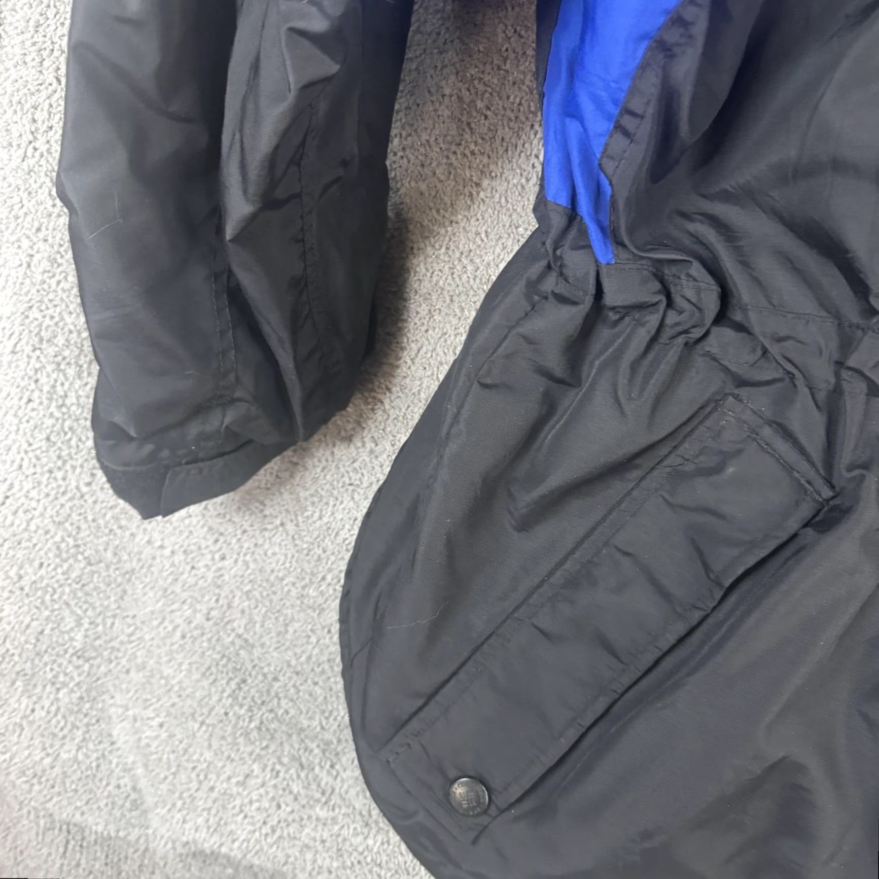 Vintage VINTAGE Columbia Parka Jacket Mens L Black Long's Peak 90s Ski Outdoor Nylon Wool Logo Zipper Pockets Lined Size US L / EU 52-54 / 3 - 2 Thumbnail