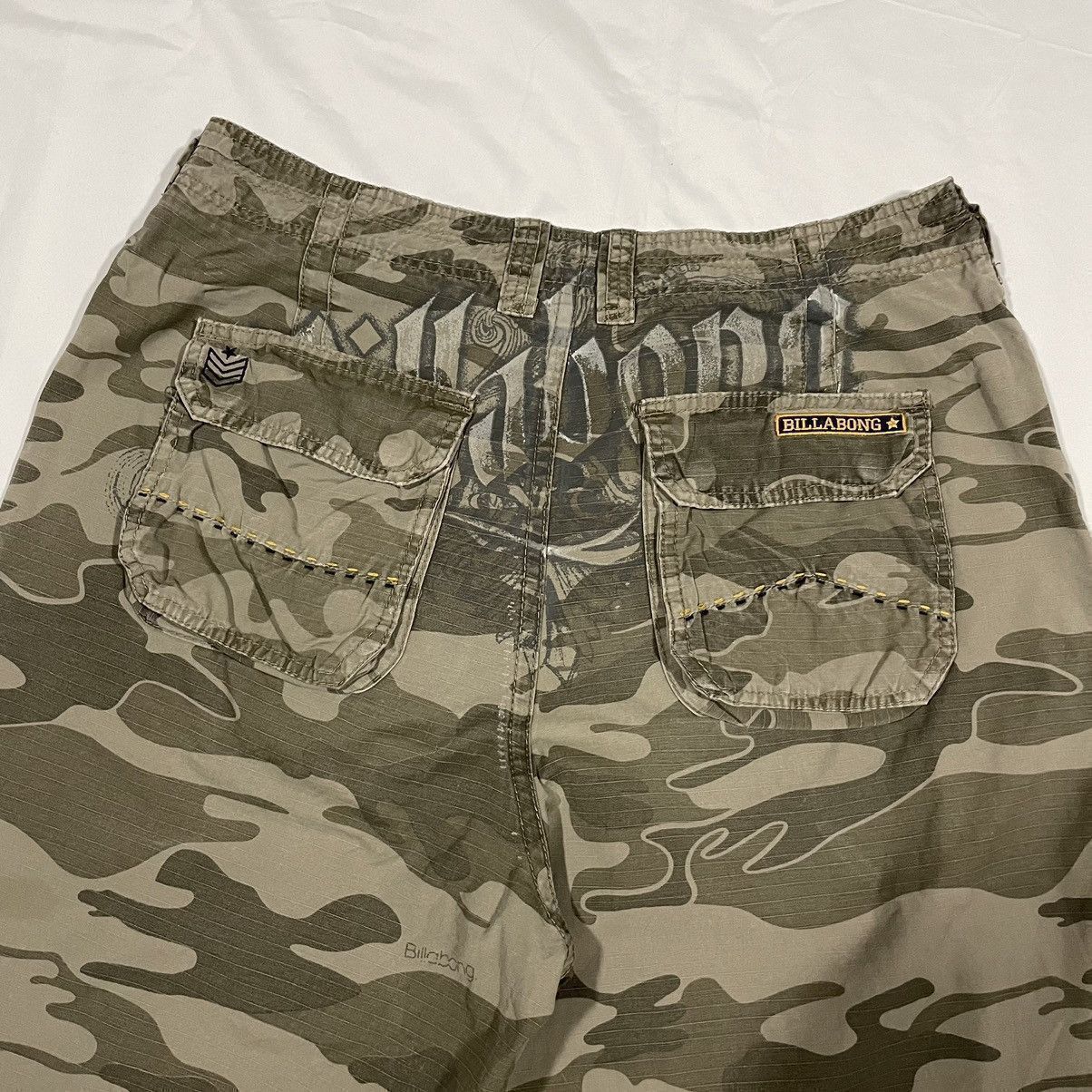 Billabong Vintage Camo Billabong Big Logo Shorts Size US 32 / EU 48 - 2 Thumbnail