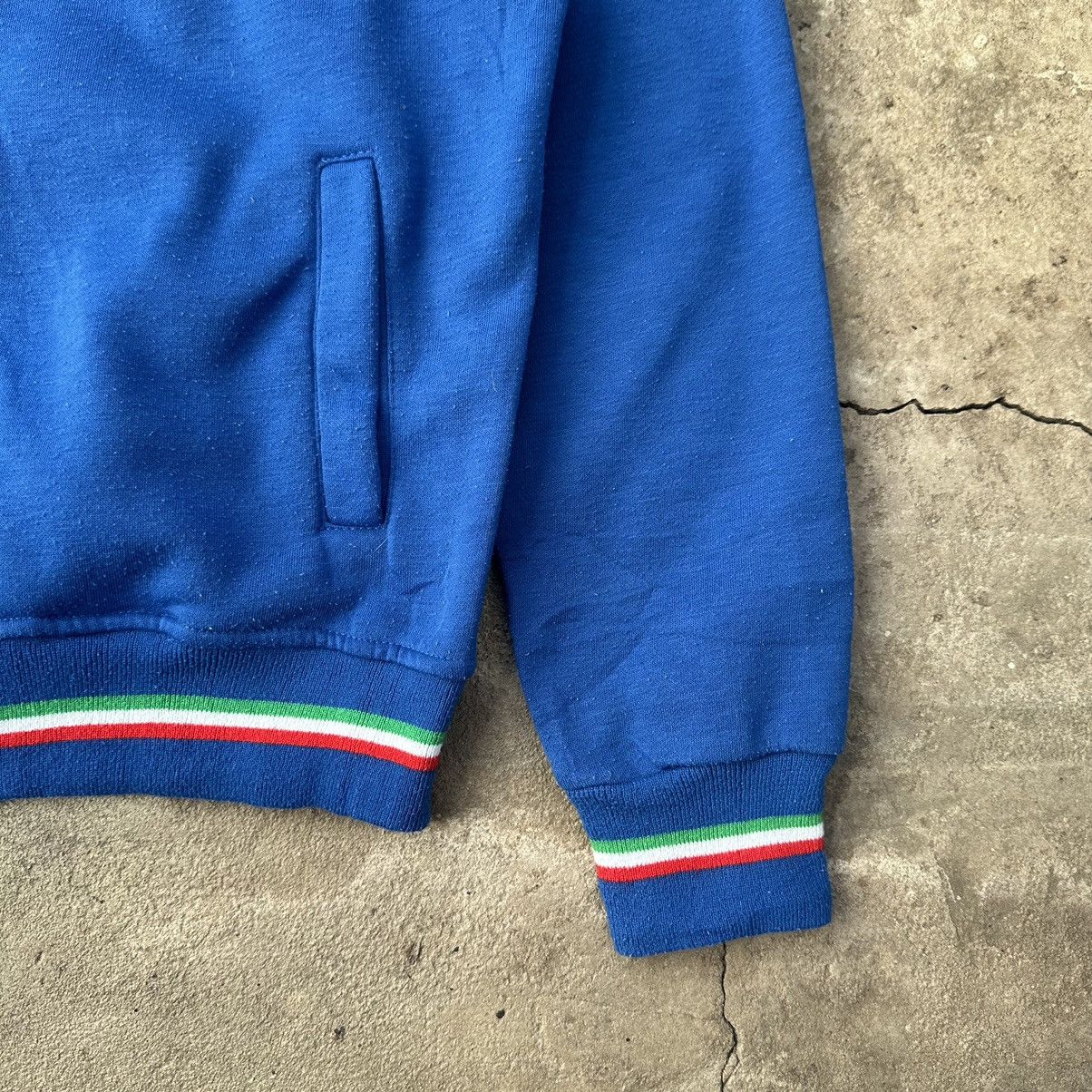 Other Vintage Italia y2k Embroidered Spellout Logo Zip Up Hoodie Size US M / EU 48-50 / 2 - 4 Thumbnail