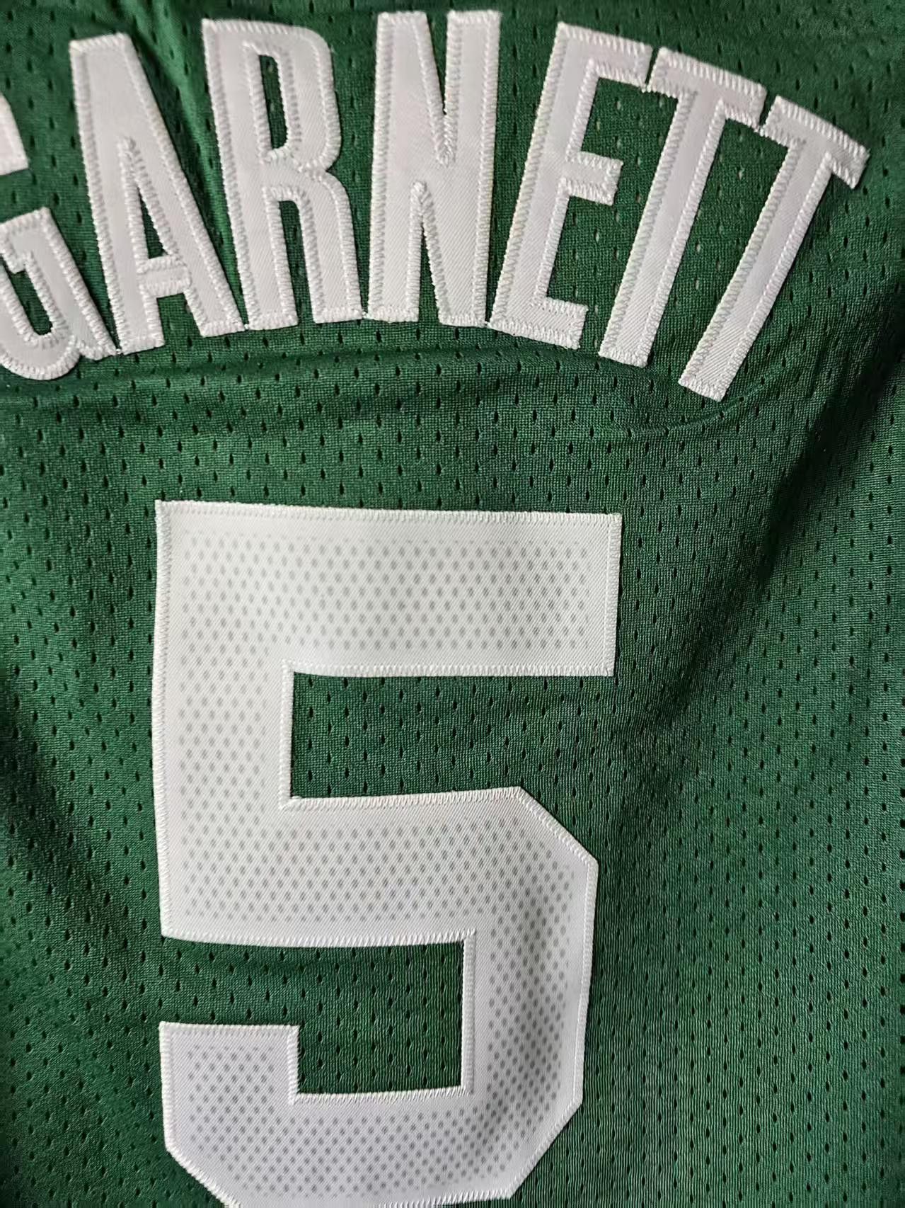 NBA Boston Celtics 5 Kevin Garnett Jersey Size US S / EU 44-46 / 1 - 4 Thumbnail