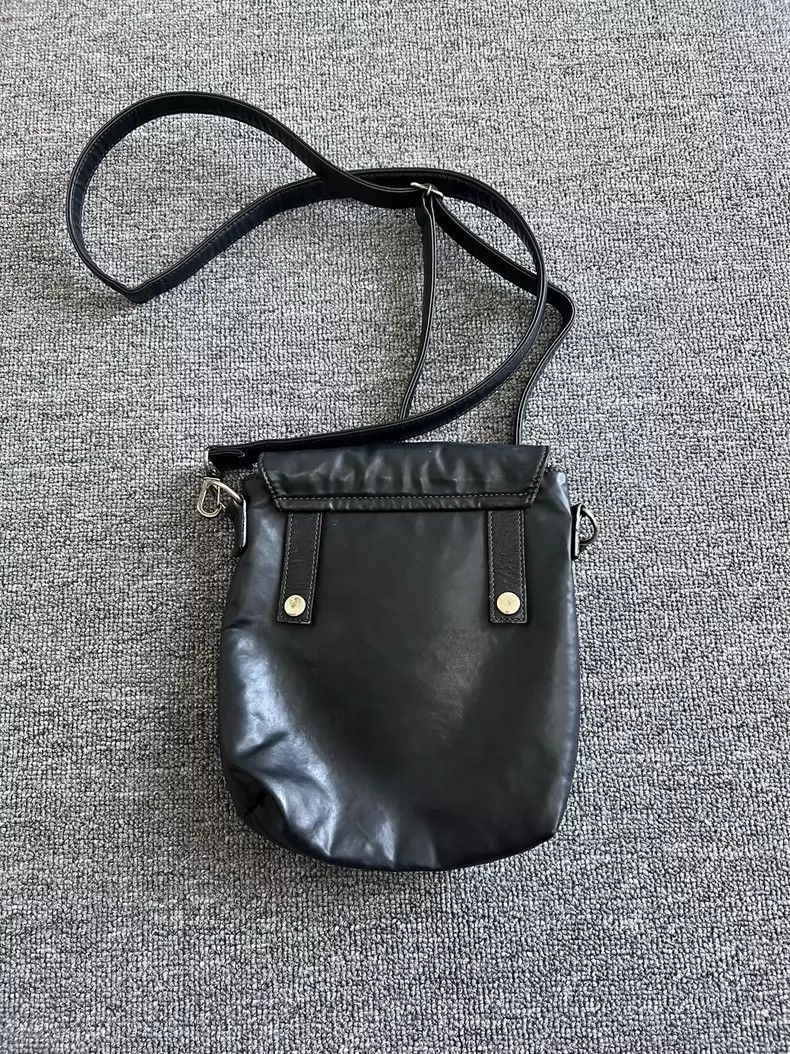 Jean Paul Gaultier Jean Paul GAULTIER Calfskin messenger bag 2504-Nextarrow Size ONE SIZE - 7 Thumbnail
