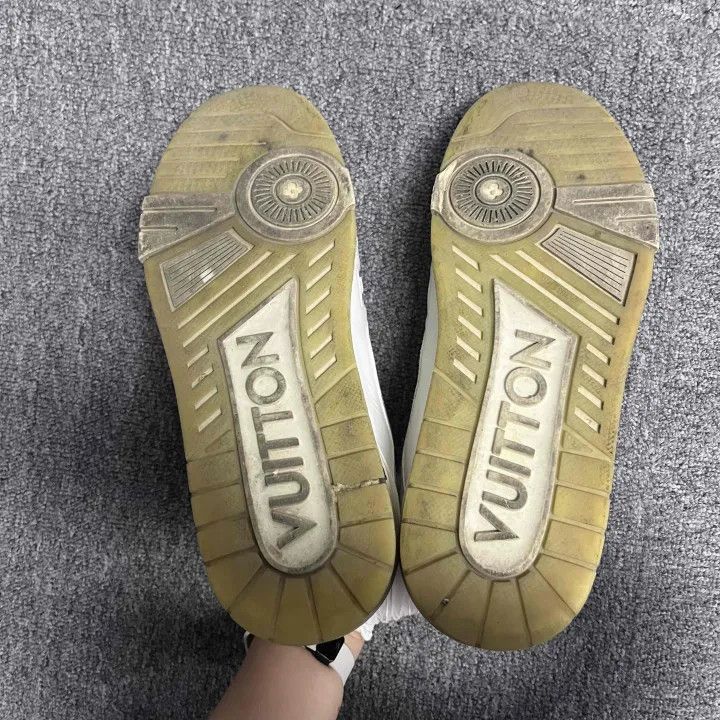 Louis Vuitton Louis Vuitton Trainer White Low-Top Fashion Sneakers -2508 Size US 9.5 / EU 42-43 - 4 Thumbnail