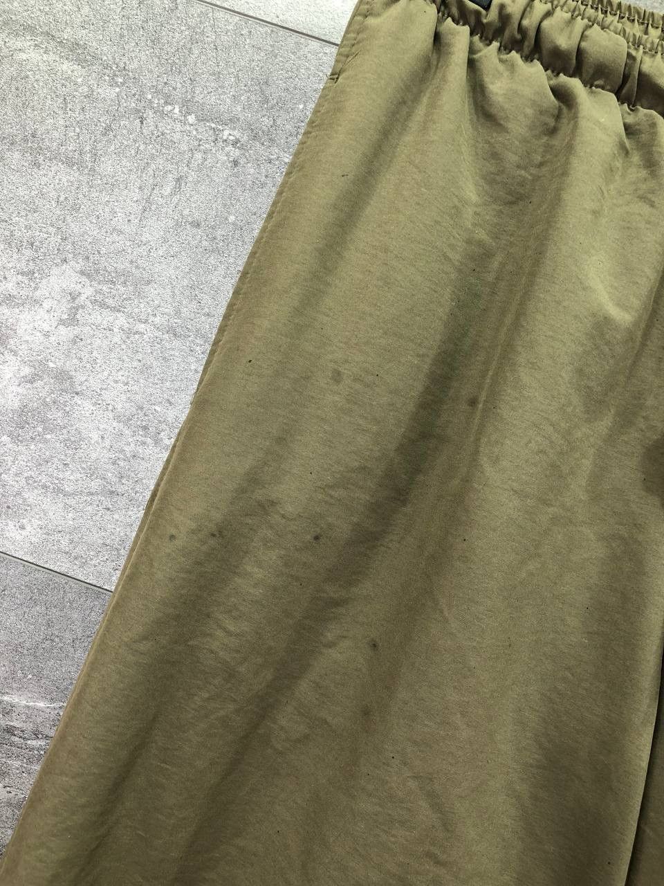 Vintage Vintage Nike Track Pants Gorpcore Drill Y2K Joggers Size US 31 - 7 Thumbnail