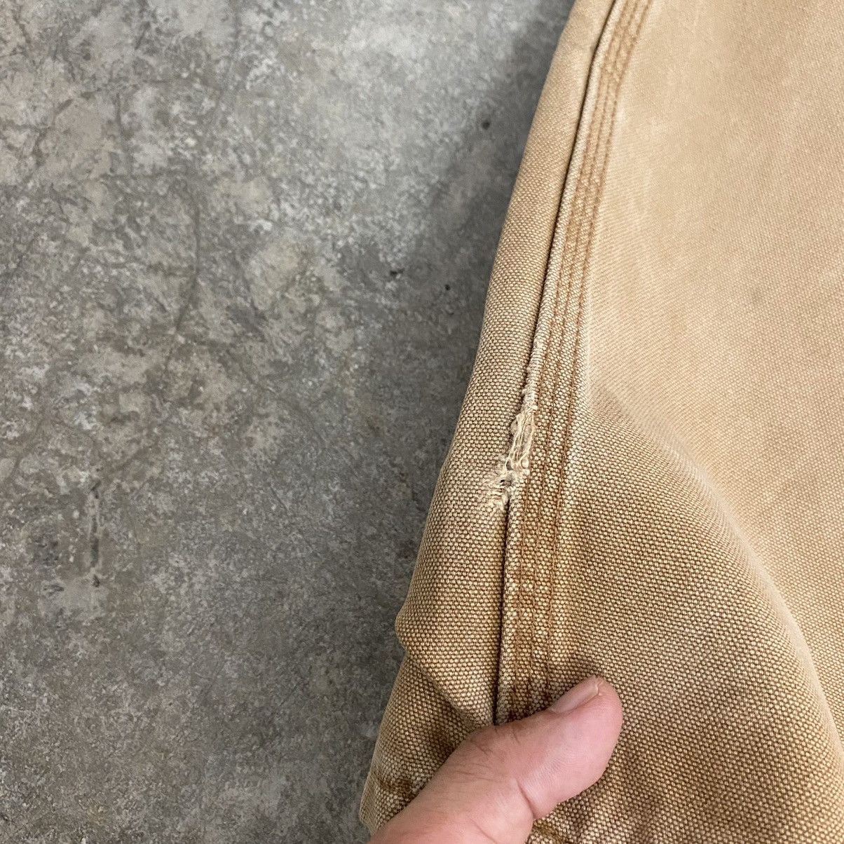 Carhartt Vintage Carhartt Faded Tan Dirty Carpenter Work Pants Size US 29 - 9 Thumbnail