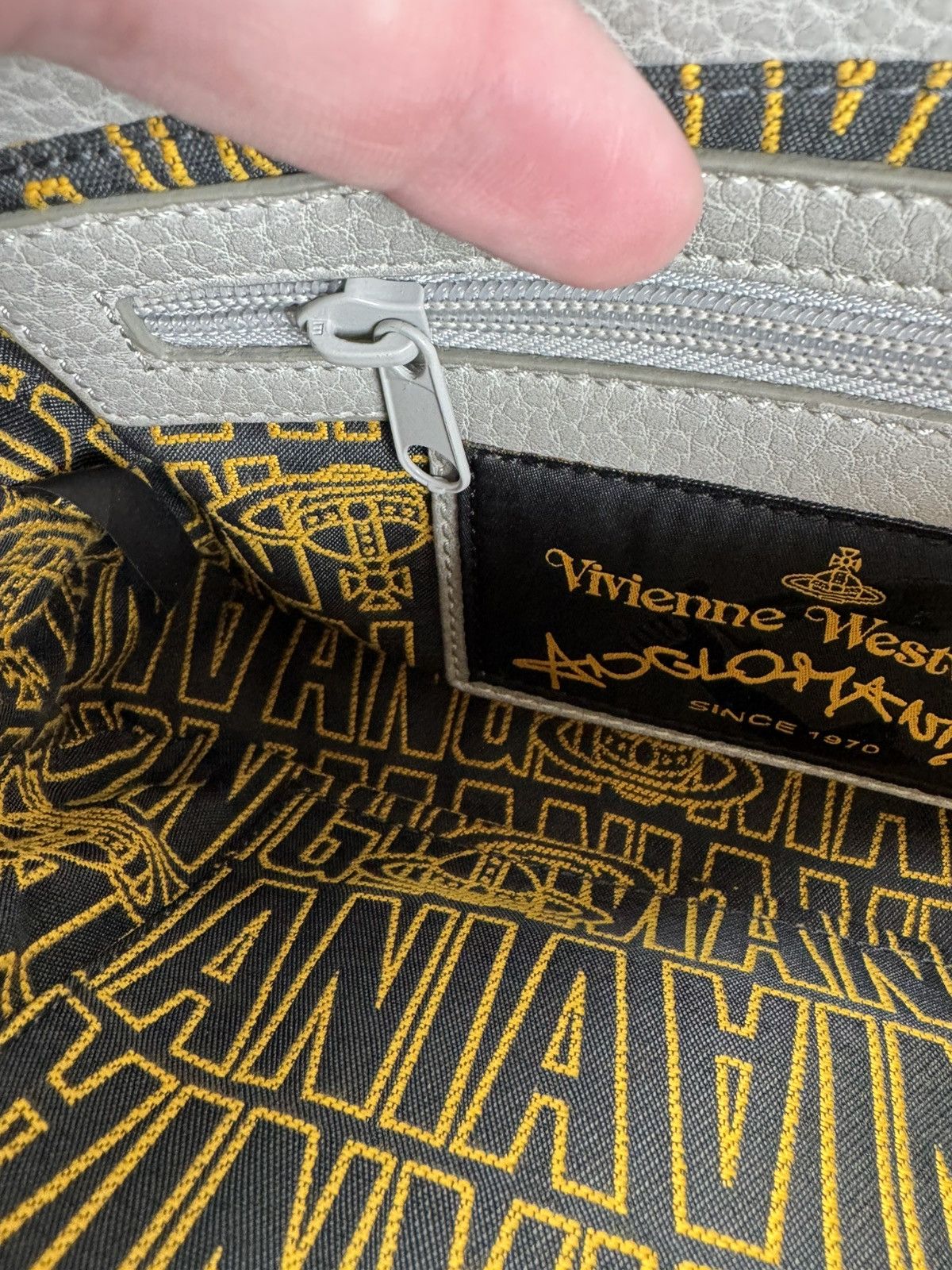 Vivienne Westwood VIVIENNE WESTWOOD X ANGLOMANIA LEATHER RIBBON SHOULDER BAG Size ONE SIZE - 12 Thumbnail
