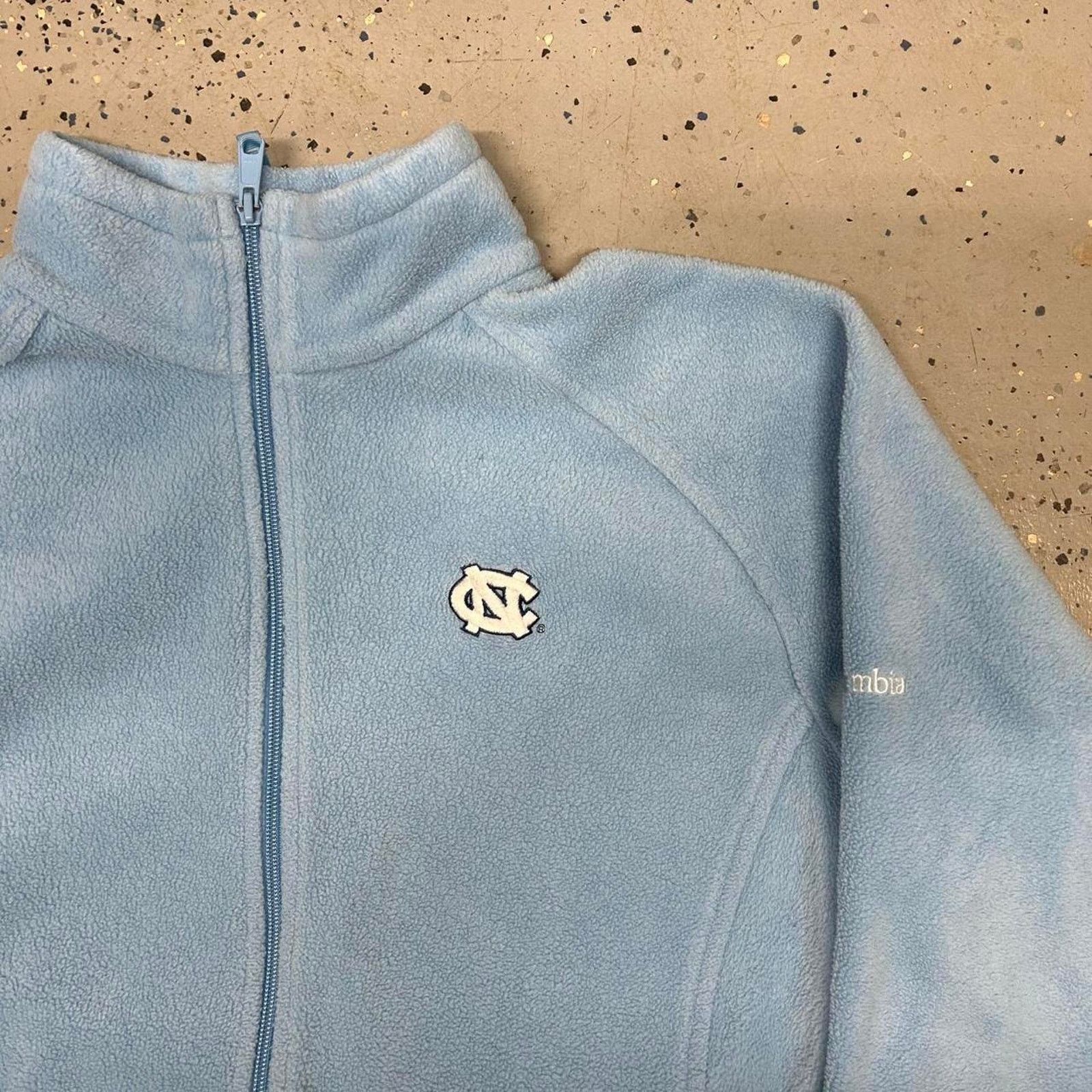 Columbia North Carolina Tar Heels Columbia Sportswear fleece jacket Size XL / US 12-14 / IT 48-50 - 2 Thumbnail