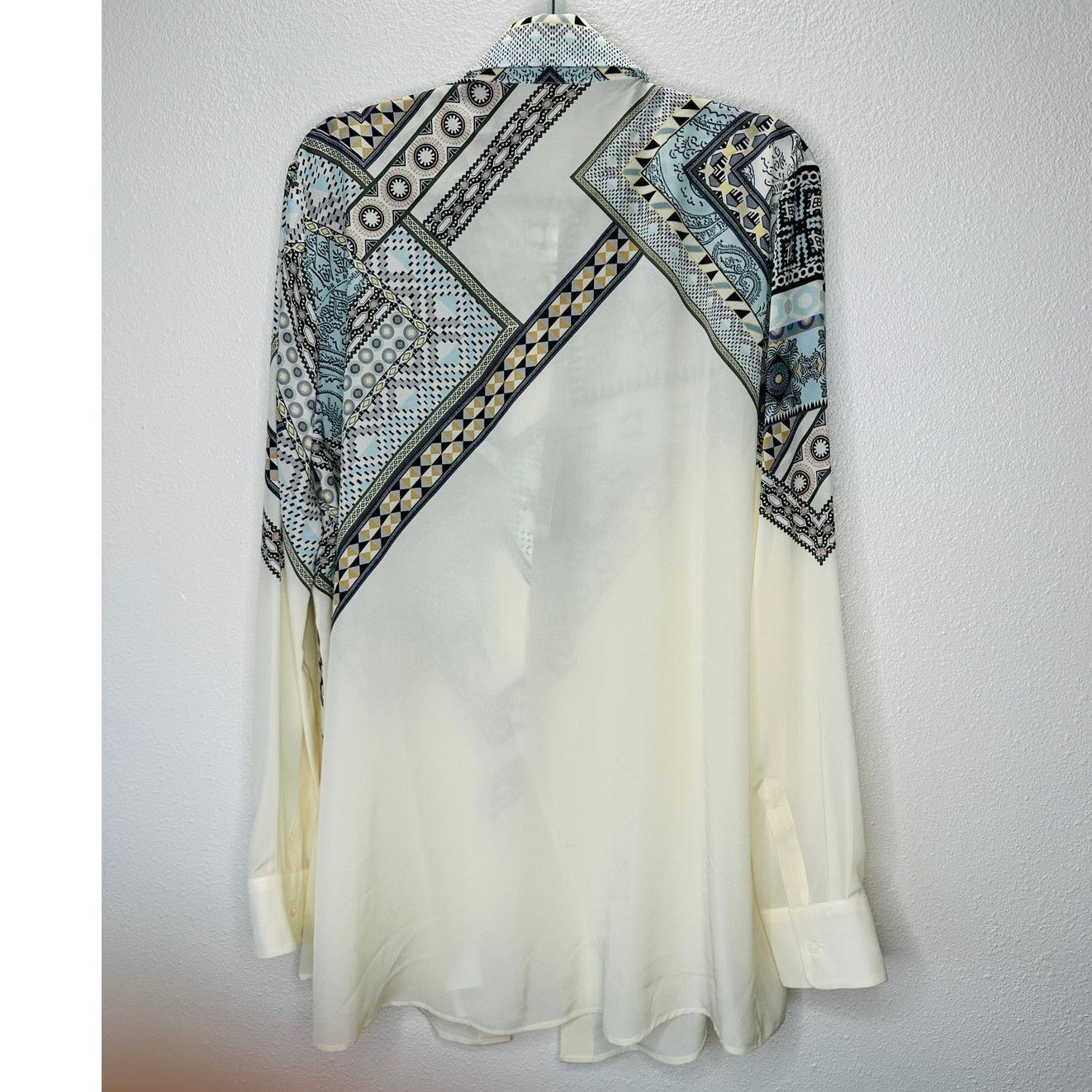 Etro ETRO Cream Blue Multi Geometric Print Collar Blouse 46 / L Size L / US 10 / IT 46 - 12 Thumbnail