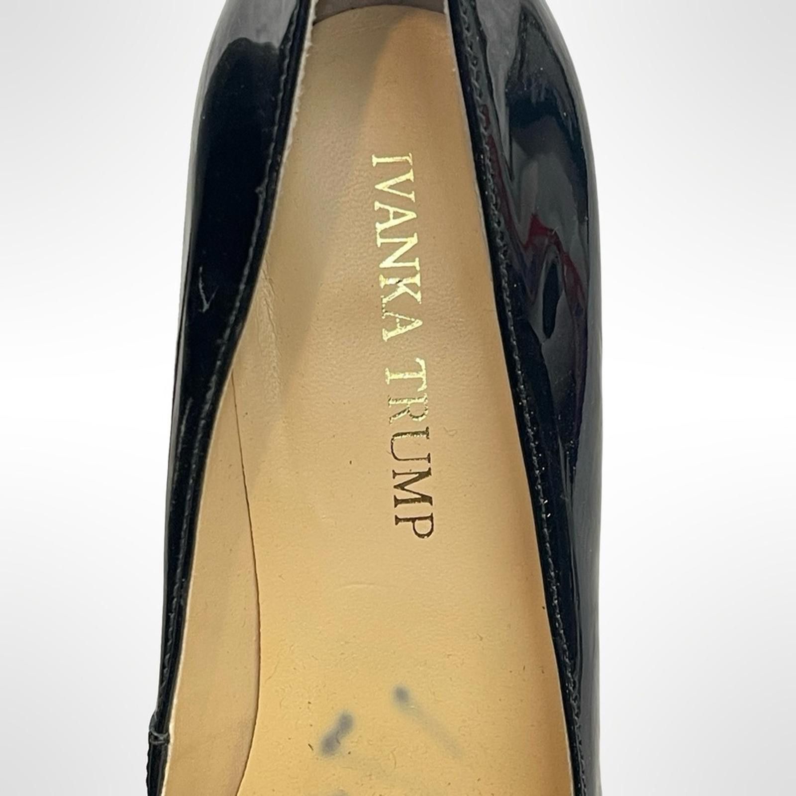 Other Ivanka Trump pointed toe Black Leather Pumps in size 7 Size US 7 / IT 37 - 3 Thumbnail