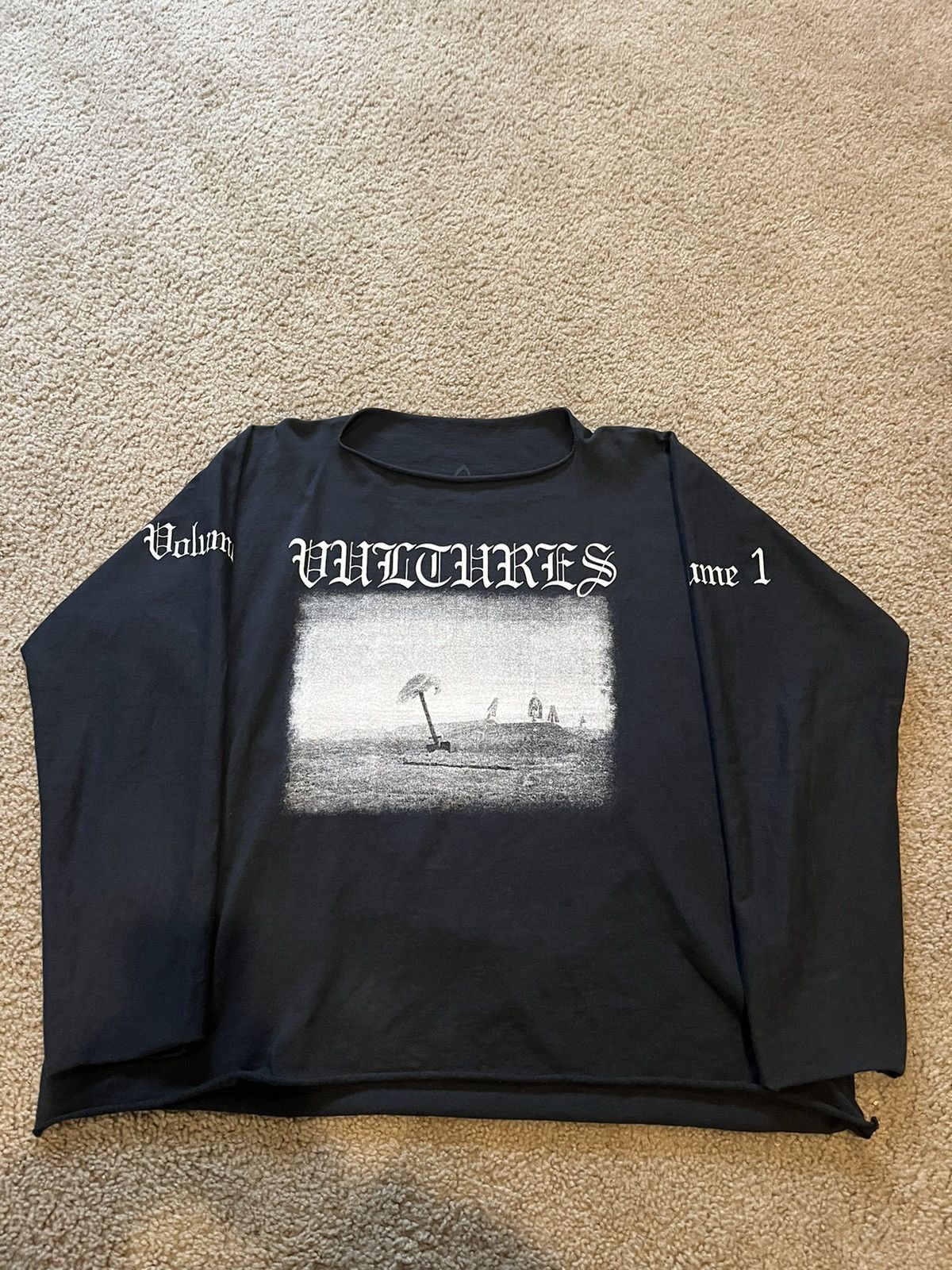 Kanye West × Yeezy Vultures vol 1 long sleeve | Grailed