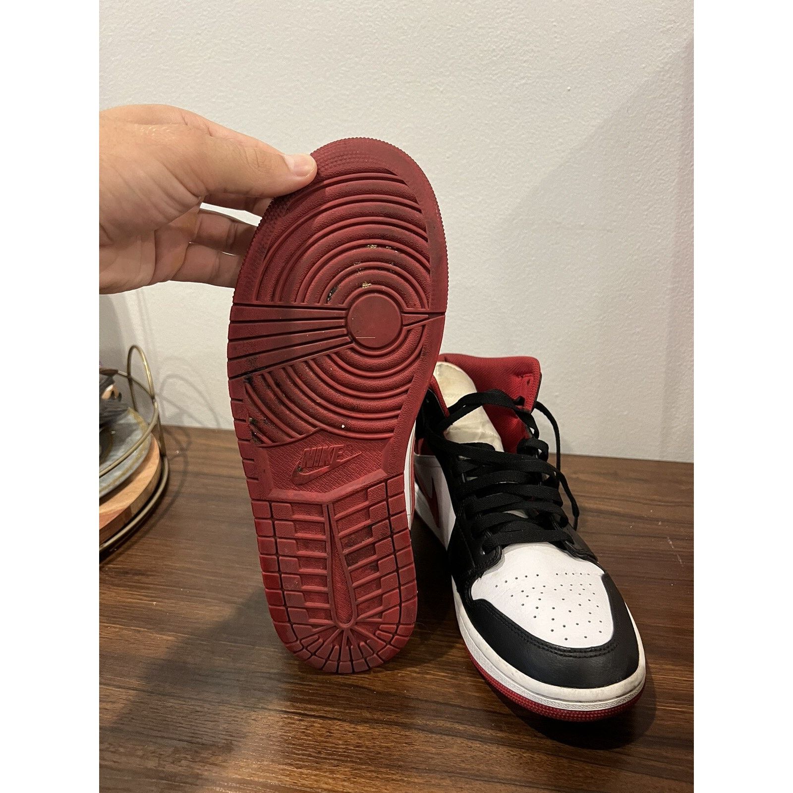 Nike Size 10 - Jordan 1 Mid Metallic Red Size US 10 / EU 43 - 9 Thumbnail