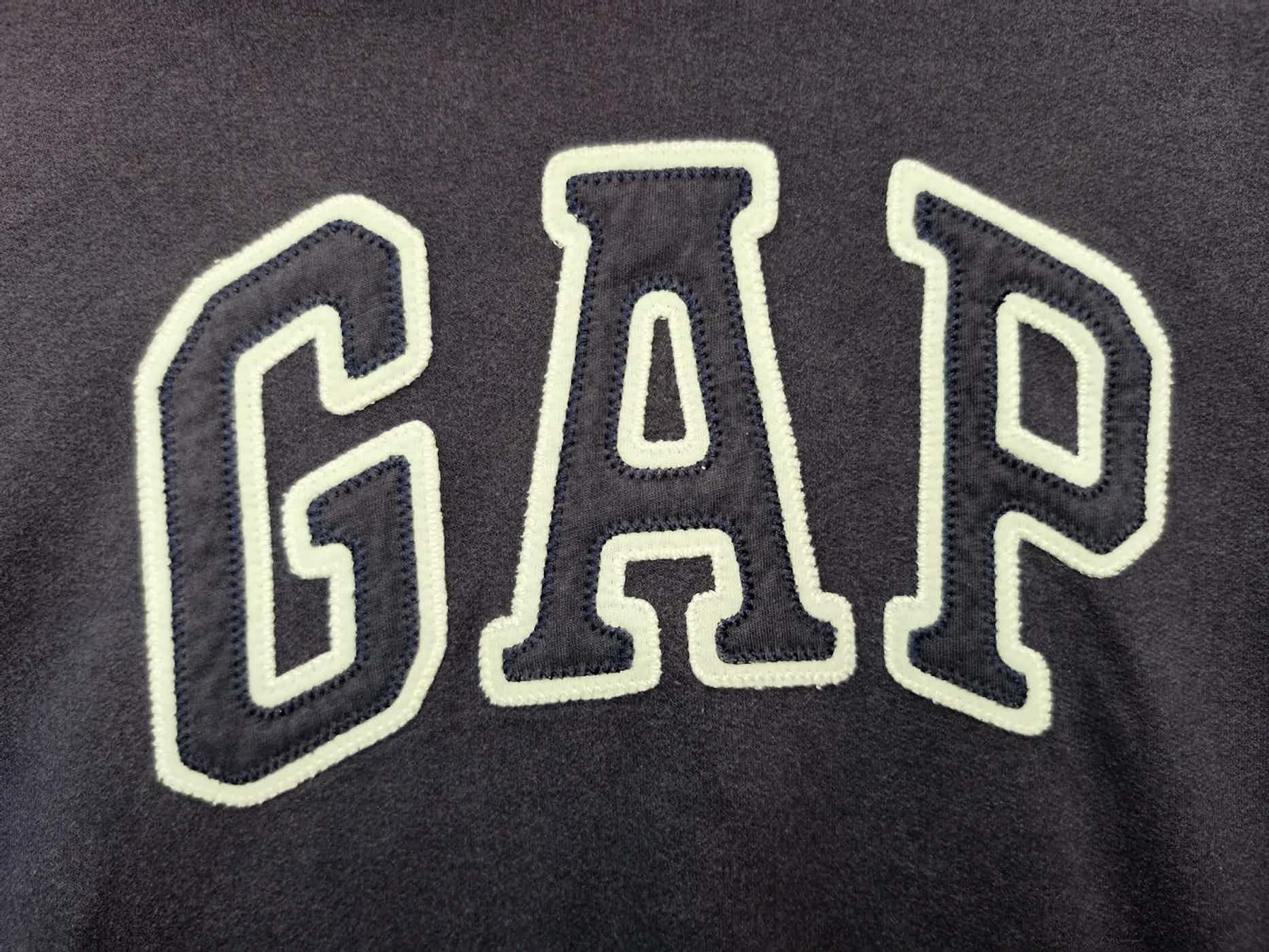 Gap Vintage GAP Big Logo Hoodie Size US S / EU 44-46 / 1 - 5 Thumbnail