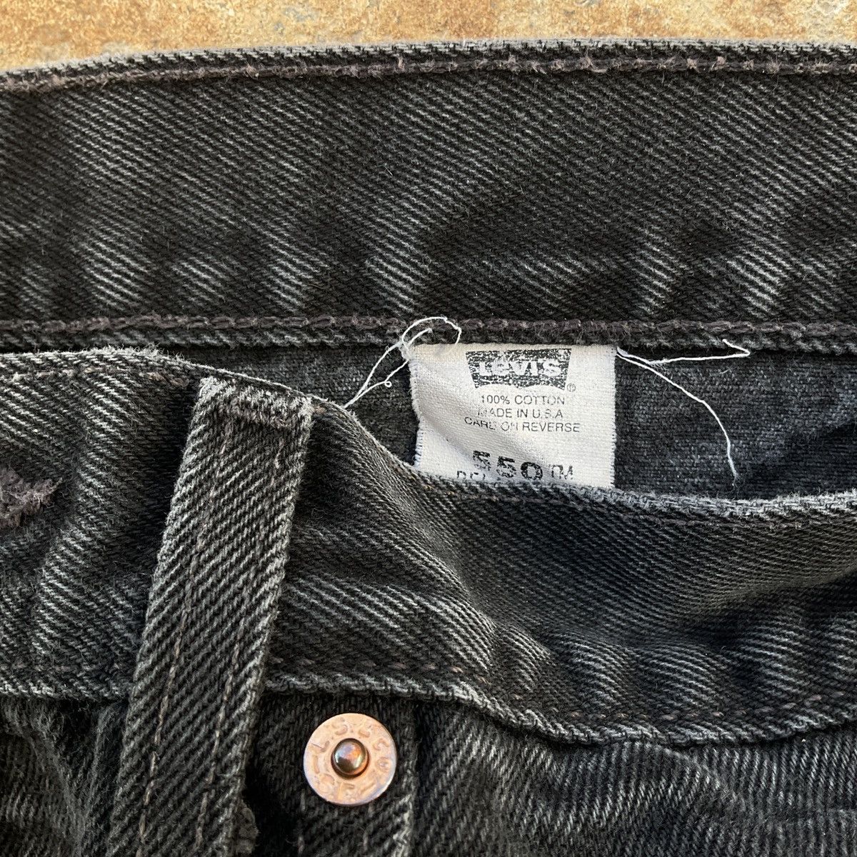 Levi's × Vintage Vintage Distressed Levi’s Made In USA 550 Denim Jean Pants Size US 33 - 8 Thumbnail