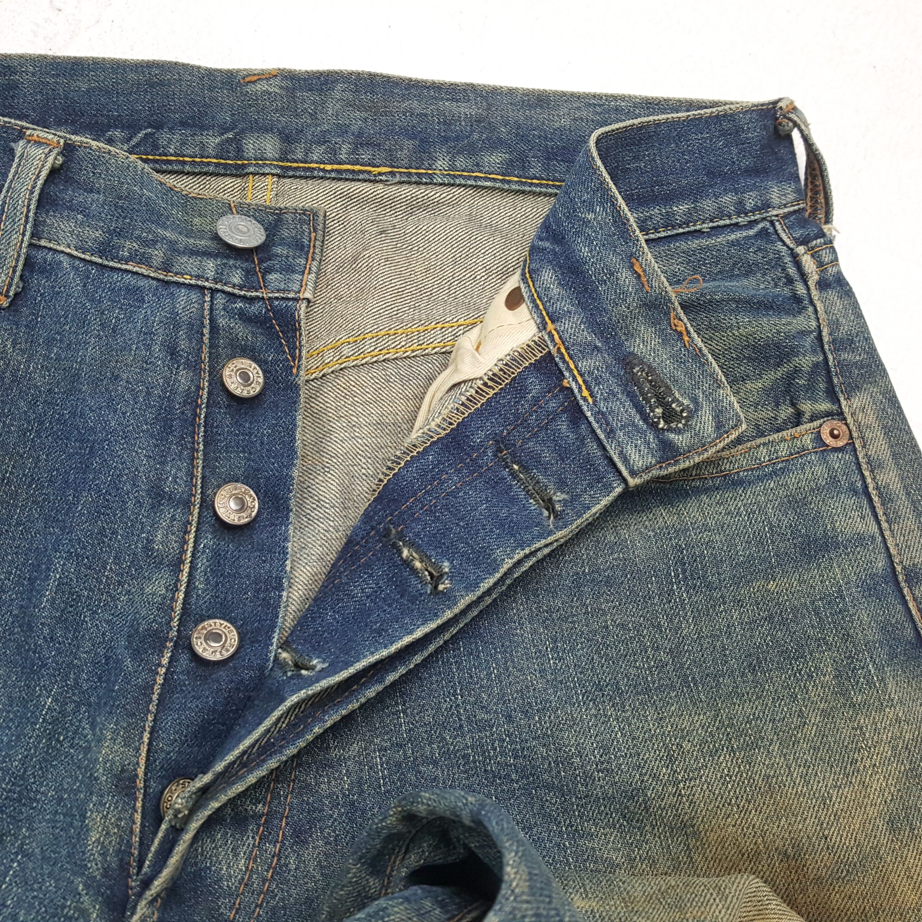 Evisu × Japanese Brand × Vintage Vintage EVISU Japanese Daicock Custom Style Distressed Jeans Size US 30 / EU 46 - 12 Thumbnail