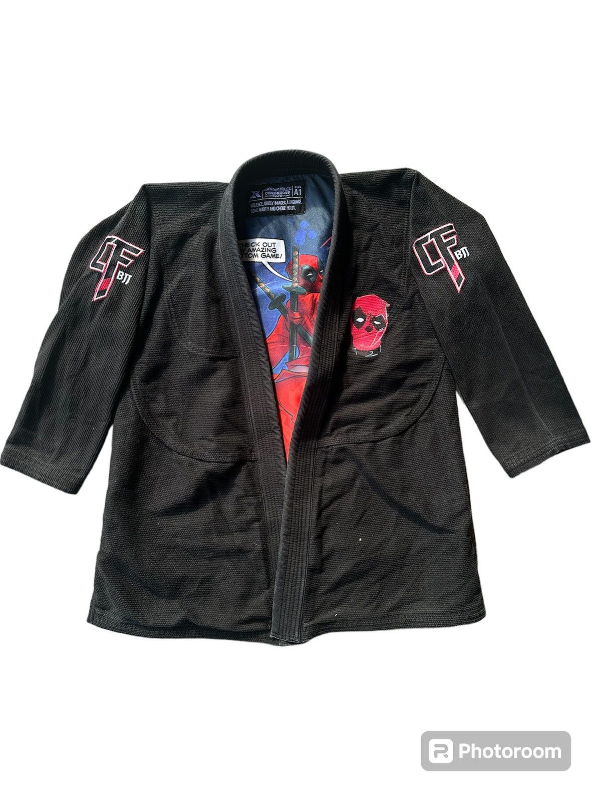Marvel Comics Deadpool X Kimono style Size US M / EU 48-50 / 2 - 3 Thumbnail