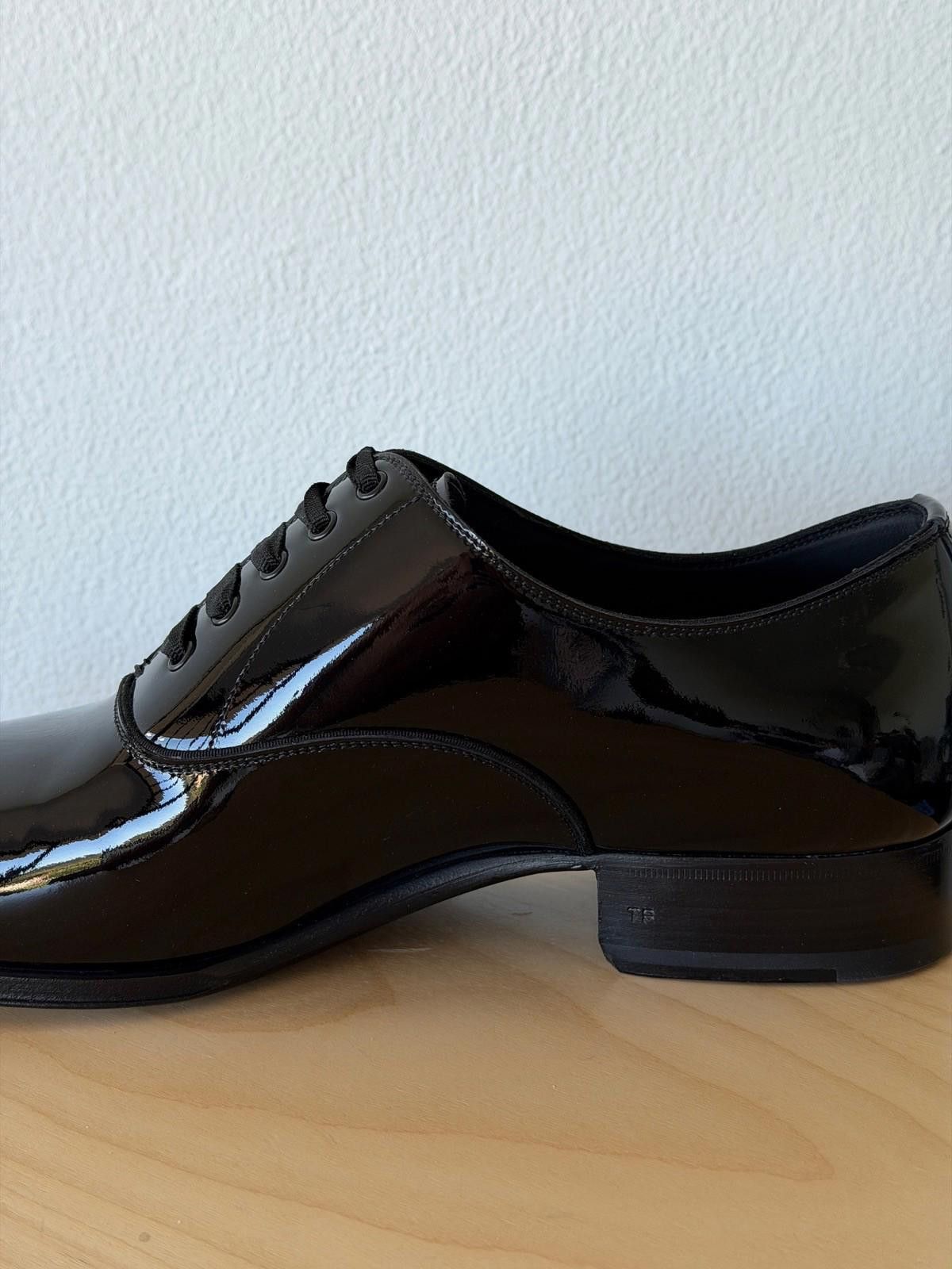 Tom Ford new Tom Ford mens patent leather edgar lace up shoes black 9 Size US 10 / EU 43 - 5 Thumbnail