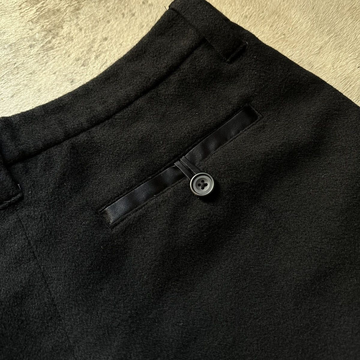 If Six Was Nine If six was nine distressed cashmere skirt Size 28" / US 6 / IT 42 - 6 Thumbnail