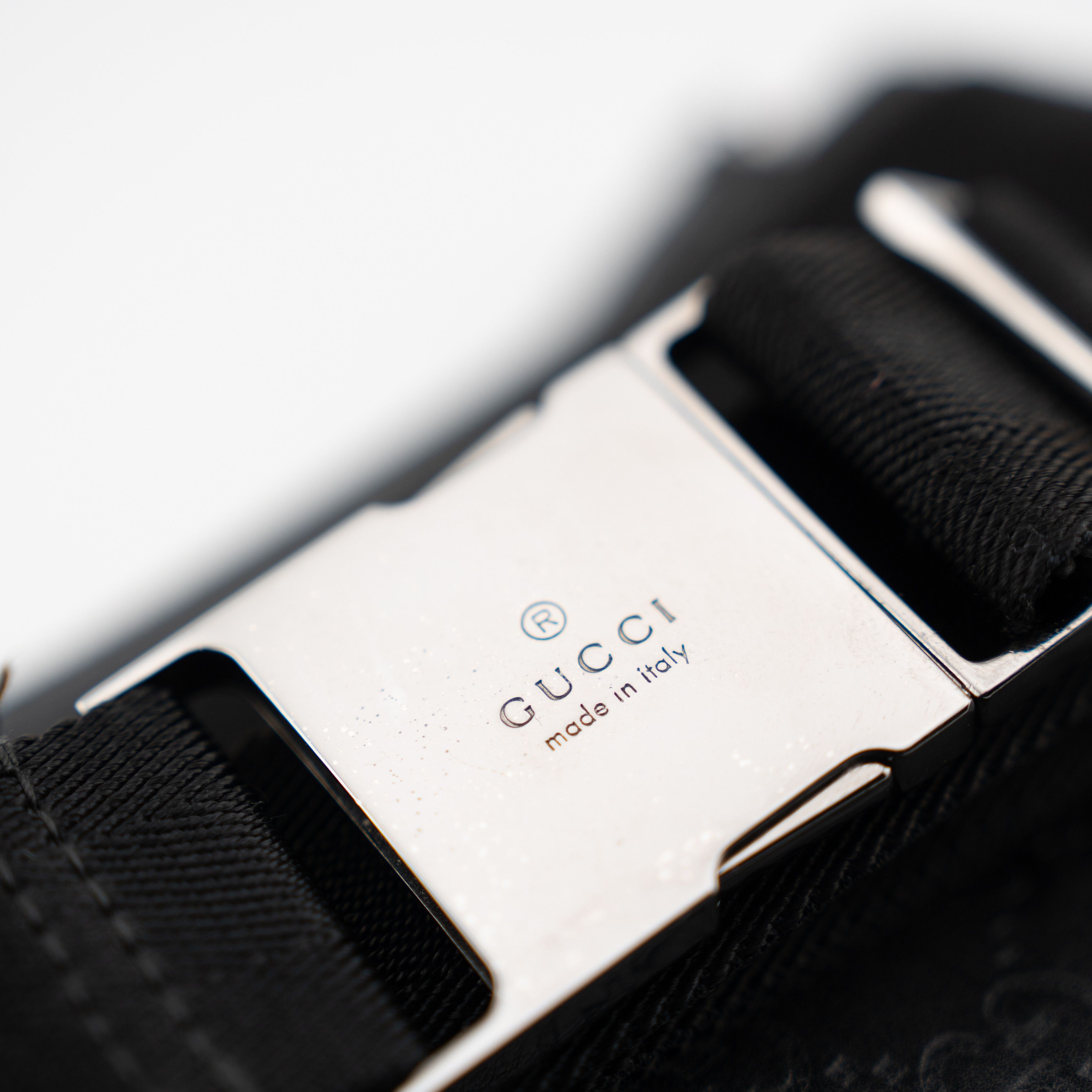 Gucci Gucci B Shoulder Bag in Black GG Embossed Leather Size ONE SIZE - 3 Thumbnail