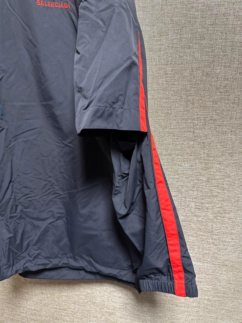 Balenciaga Balenciaga Lock Logo Embroidered Patchwork Sports Blazer Size US S / EU 44-46 / 1 - 4 Thumbnail