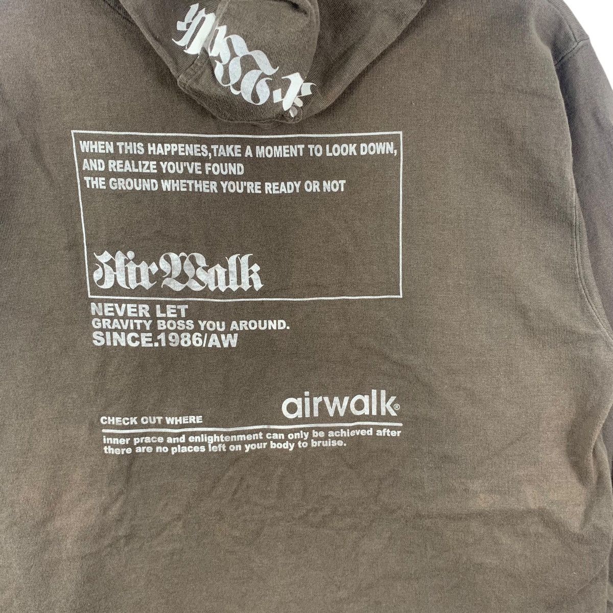 Airwalk AIRWALK SKATEBOARD Never Let Graffiti Boss You Hoodie Size US M / EU 48-50 / 2 - 6 Thumbnail
