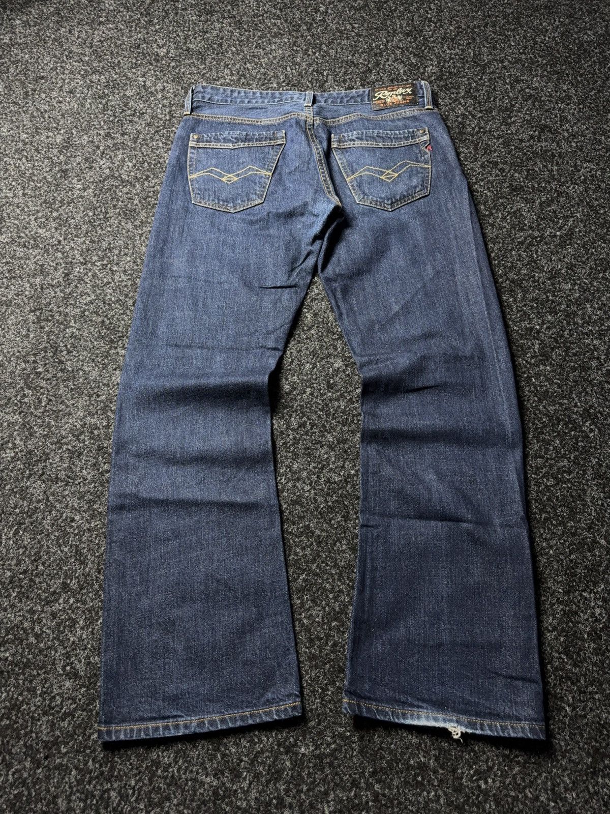 Replay Luxury 00s Y2K Replay Jimi Jeans M983 Straight Bootcut Denim Size US 34 / EU 50 - 9 Thumbnail