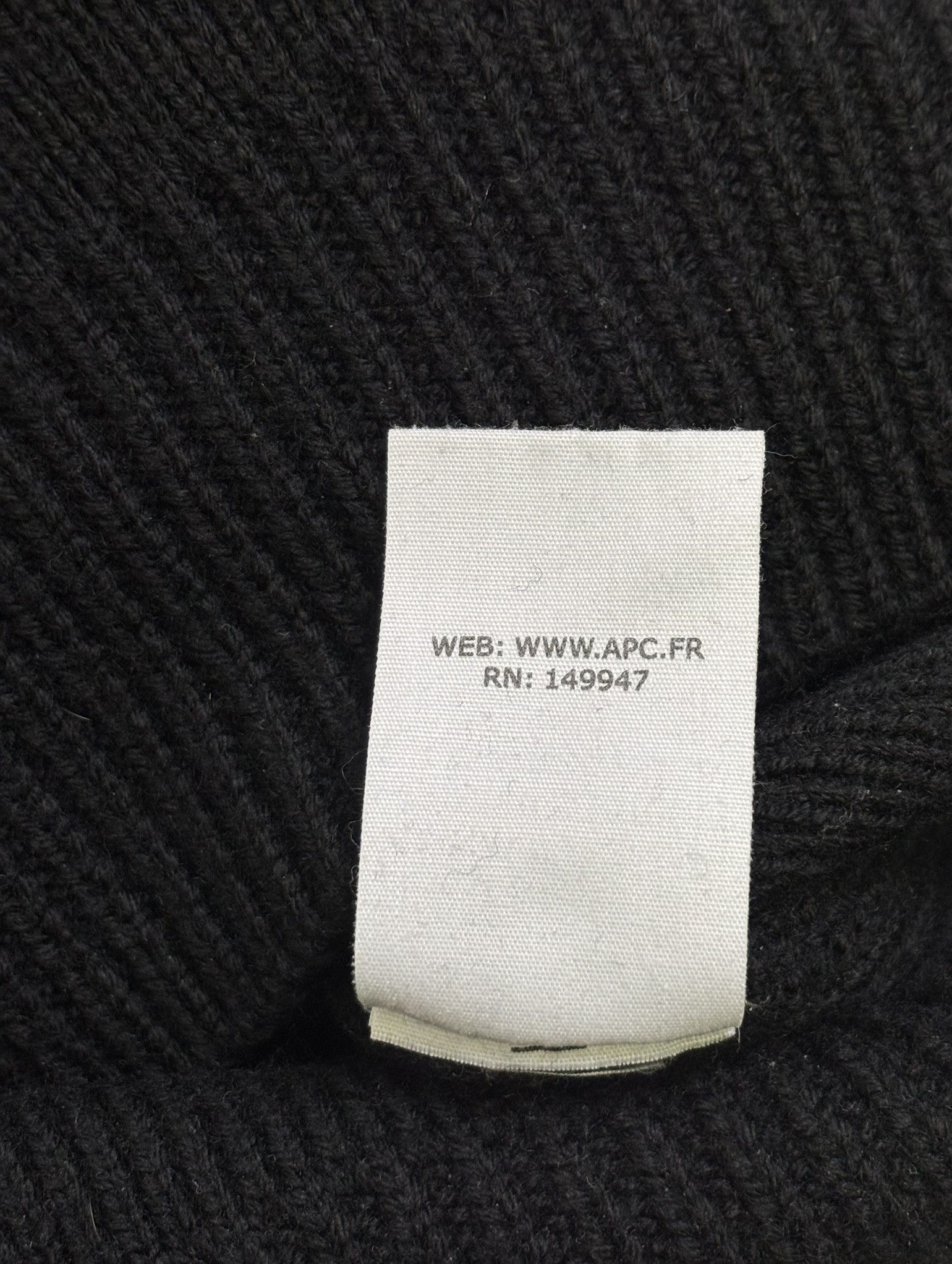 A.P.C. A.P.C Rue Madame Paris 100% Merino Wool sweater size M Size US M / EU 48-50 / 2 - 10 Thumbnail