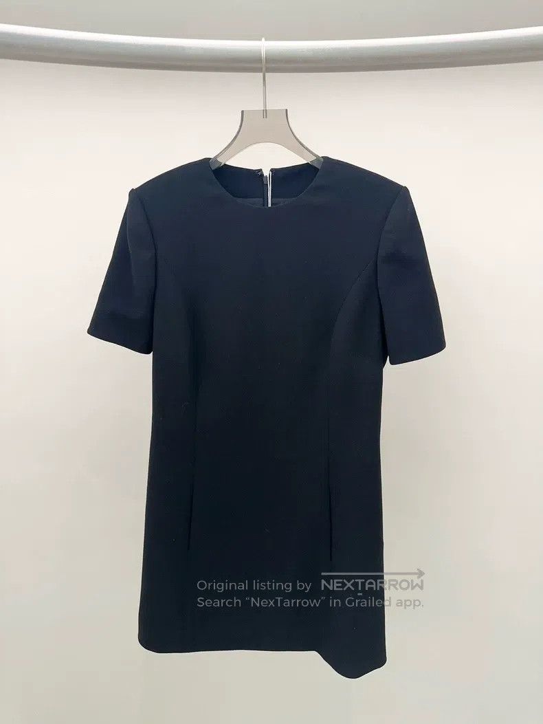 Saint Laurent Paris Saint Laurent Paris Black Short Sleeve Dress Size S / US 4 / IT 40 - 1 Thumbnail