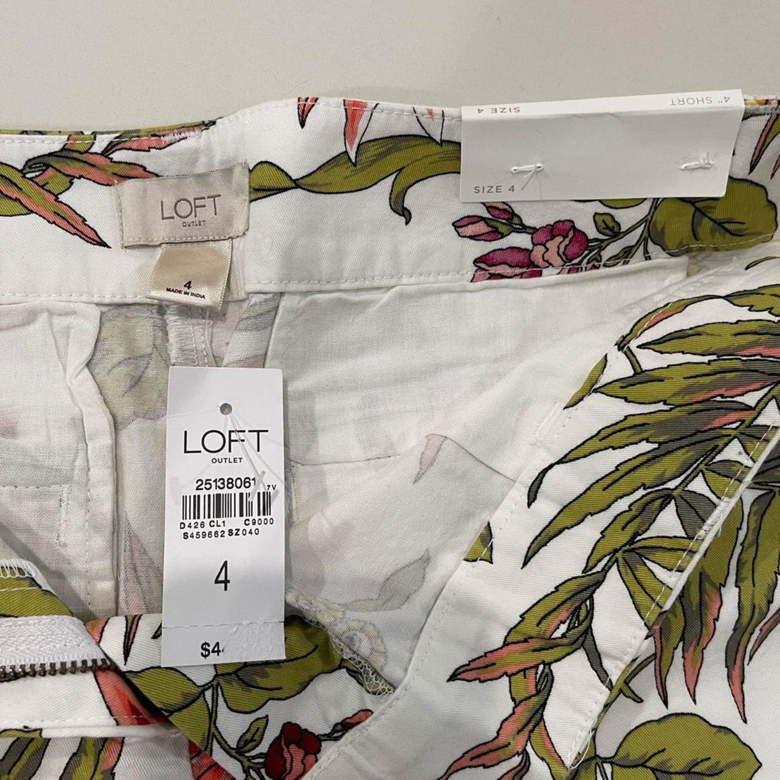 Loft Loft Outlet Women's Shorts 4 Floral Pockets 4" Short NWT Size 27" / US 4 / IT 40 - 3 Thumbnail