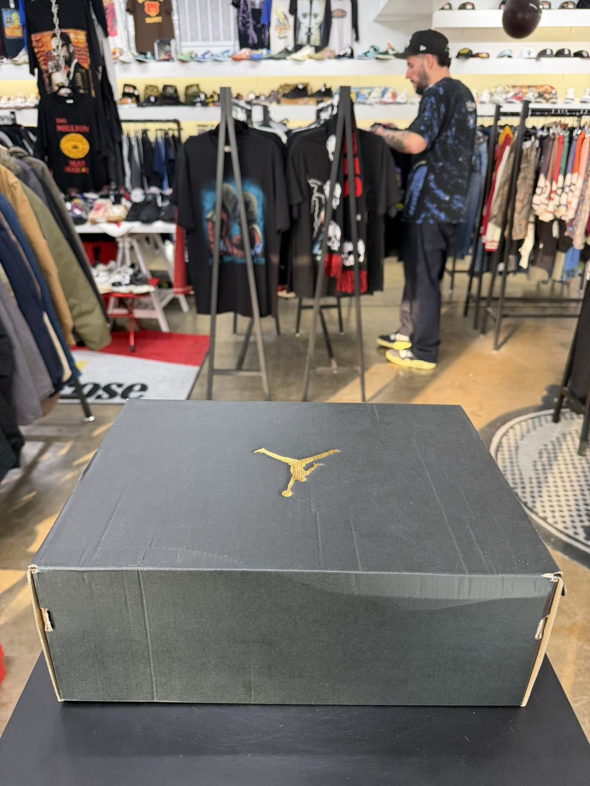 Jordan Brand Air Jordan 1 Low Green Toe Size 13 (2021) Size US 13 / EU 46 - 16 Thumbnail