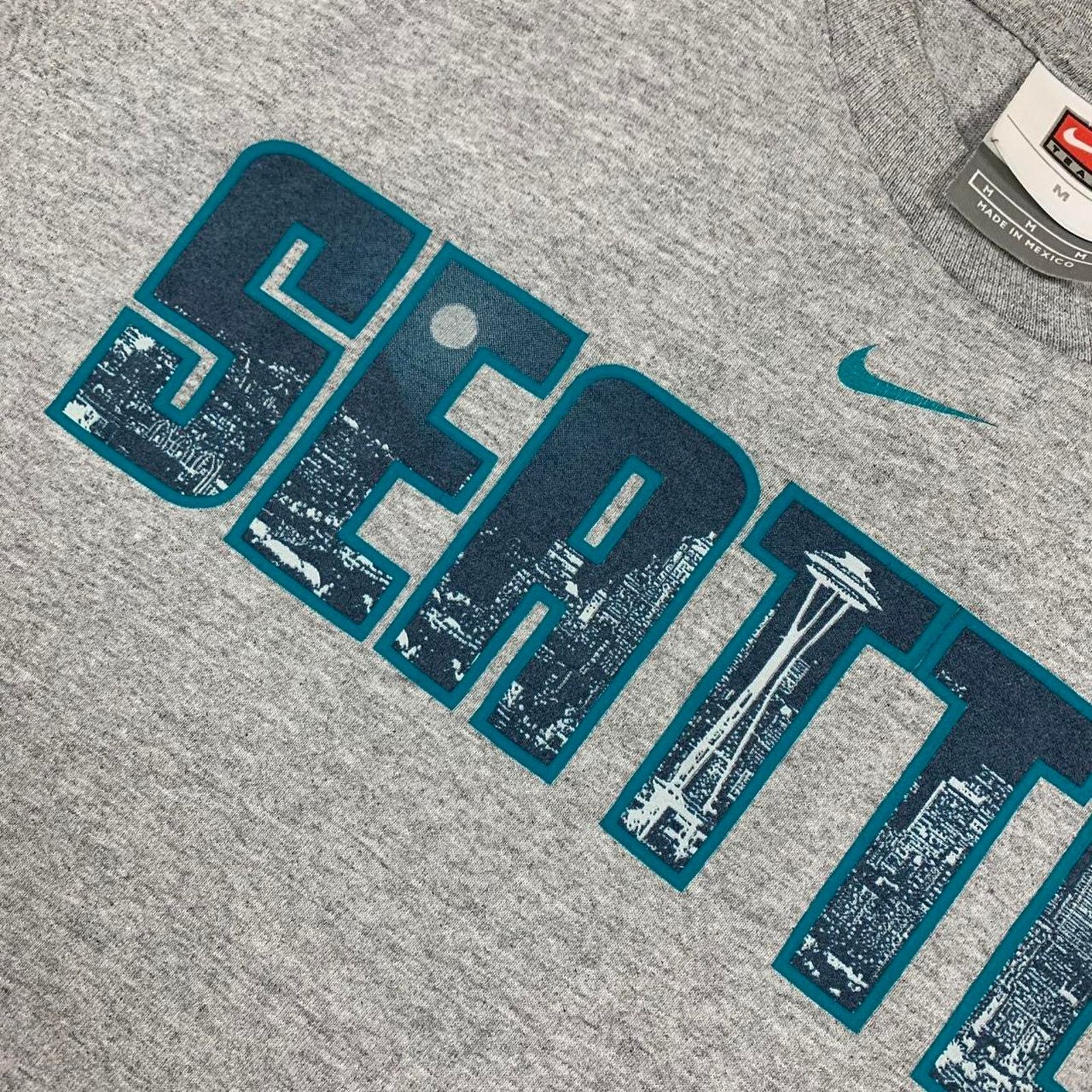 Nike Y2K Nike Seattle Center Check T Shirt Size US M / EU 48-50 / 2 - 3 Thumbnail
