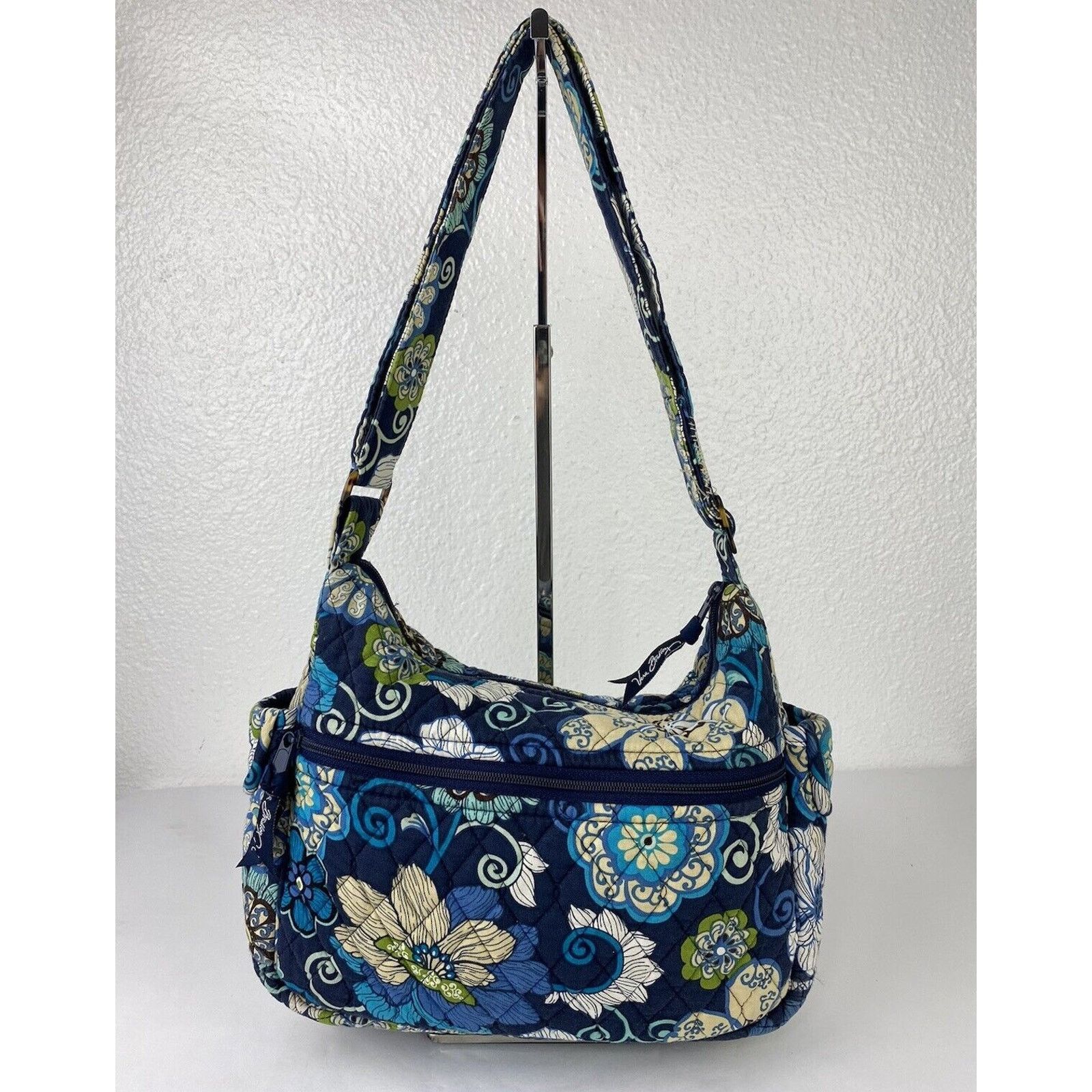 Vera Bradley Vera Bradley Mod Floral Blue Quilted Shoulder Bag Tote Purse Size ONE SIZE - 1 Thumbnail
