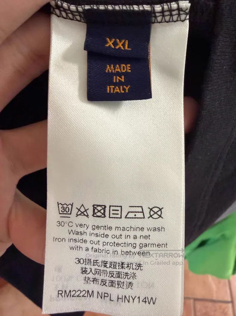 Louis Vuitton Louis Vuitton Small plane full of logo short sleeves Size US XXL / EU 58 / 5 - 4 Thumbnail