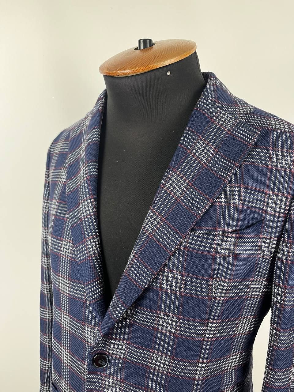 L.B.M. 1911 L.B.M. 1911 Tailored Limited Edition Blue Plaid Blazer Size 42S - 4 Thumbnail
