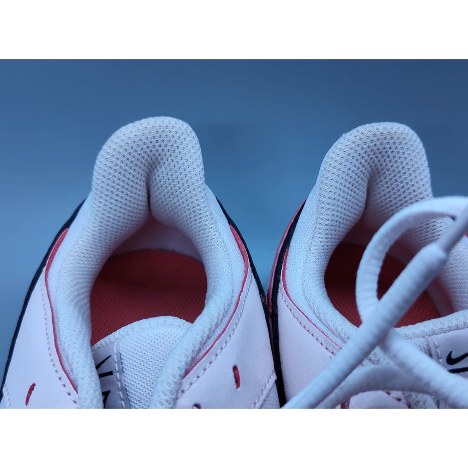 Nike Nike Legend Essential 2 Athletic Sneakers Women's Size 8.5 Light Soft Pink Lace Up Comfort Breathable 2022 Size US 9 / IT 39 - 5 Thumbnail