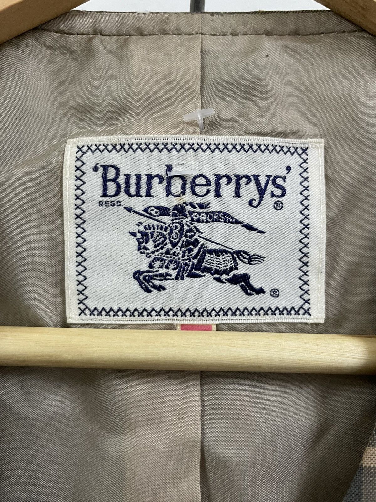 Beauty Beast × Burberry × Vintage Rare And Beautiful Burberry Nova Check Vest Size M / US 6-8 / IT 42-44 - 6 Thumbnail