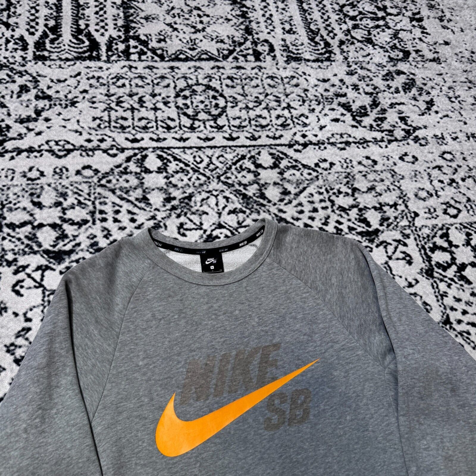 Nike × Vintage Vintage Nike Gray Cotton Crewneck Size S Y2k 90s Logo Sb Size US S / EU 44-46 / 1 - 5 Thumbnail