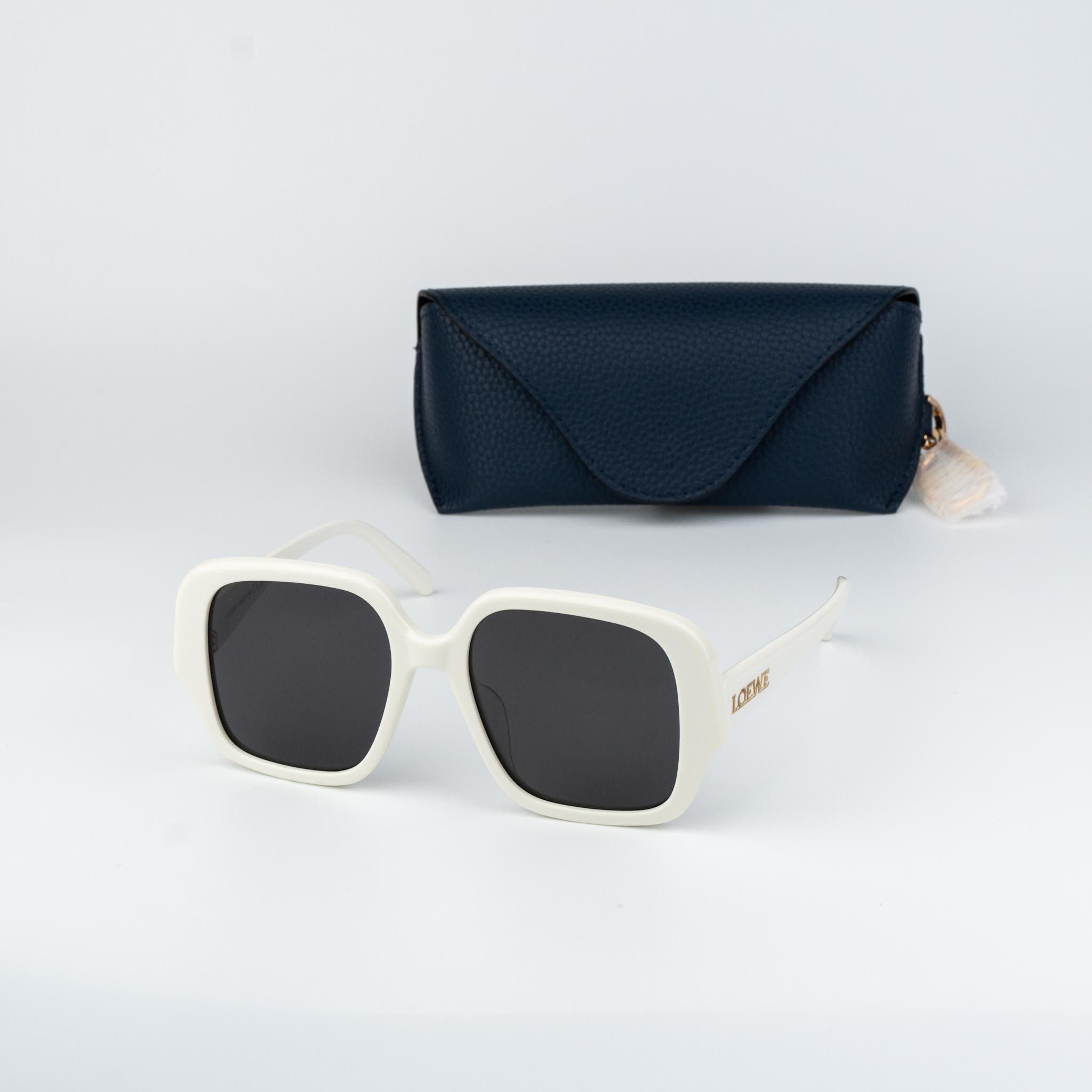 Loewe Loewe Women Sunglasses Square LW40134U 25A NEW AUTHENTIC Size ONE SIZE - 1 Thumbnail