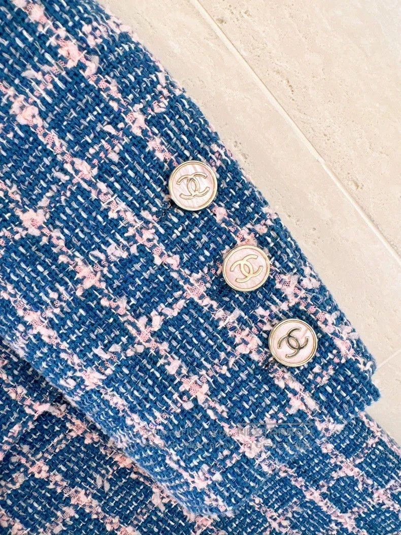 Chanel Chanel 23P Spring and Summer Preview Pink and Blue Plaid T Size XS / US 0-2 / IT 36-38 - 6 Thumbnail
