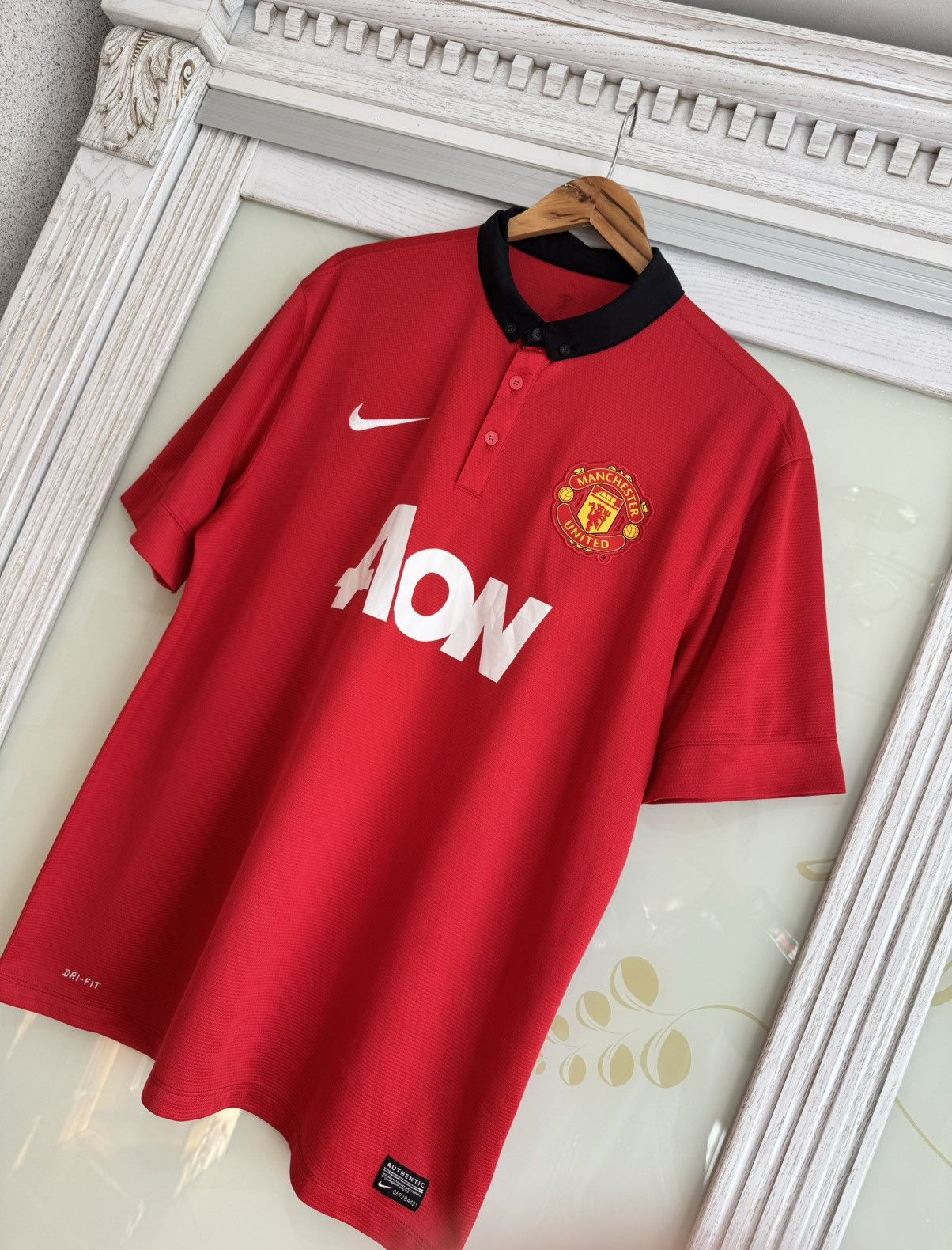 Nike Manchester United 2013-2014 Home Soccer Jersey Football Kit Size US XL / EU 56 / 4 - 5 Thumbnail