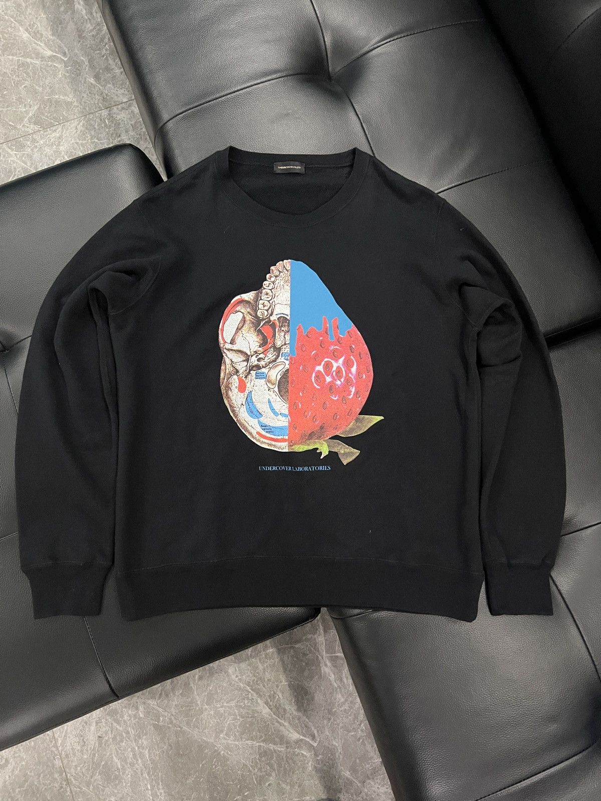 Undercover Undercover Skull Strawberry Sweatshirt Size US M / EU 48-50 / 2 - 1 Thumbnail