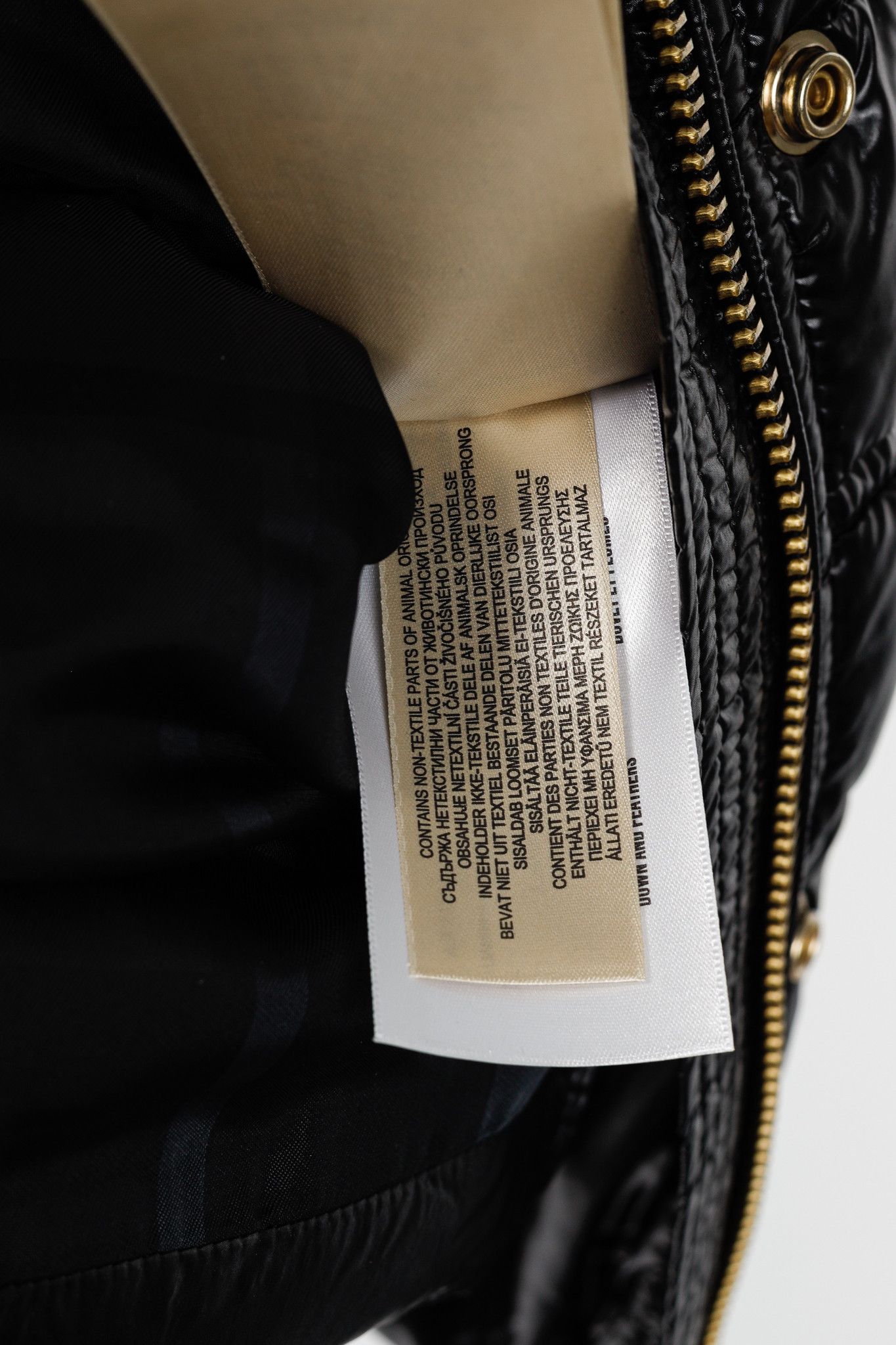 Burberry Burberry Willowbank Black Fur-Trim Hooded Belted Puffer Vest Size S / US 4 / IT 40 - 16 Thumbnail