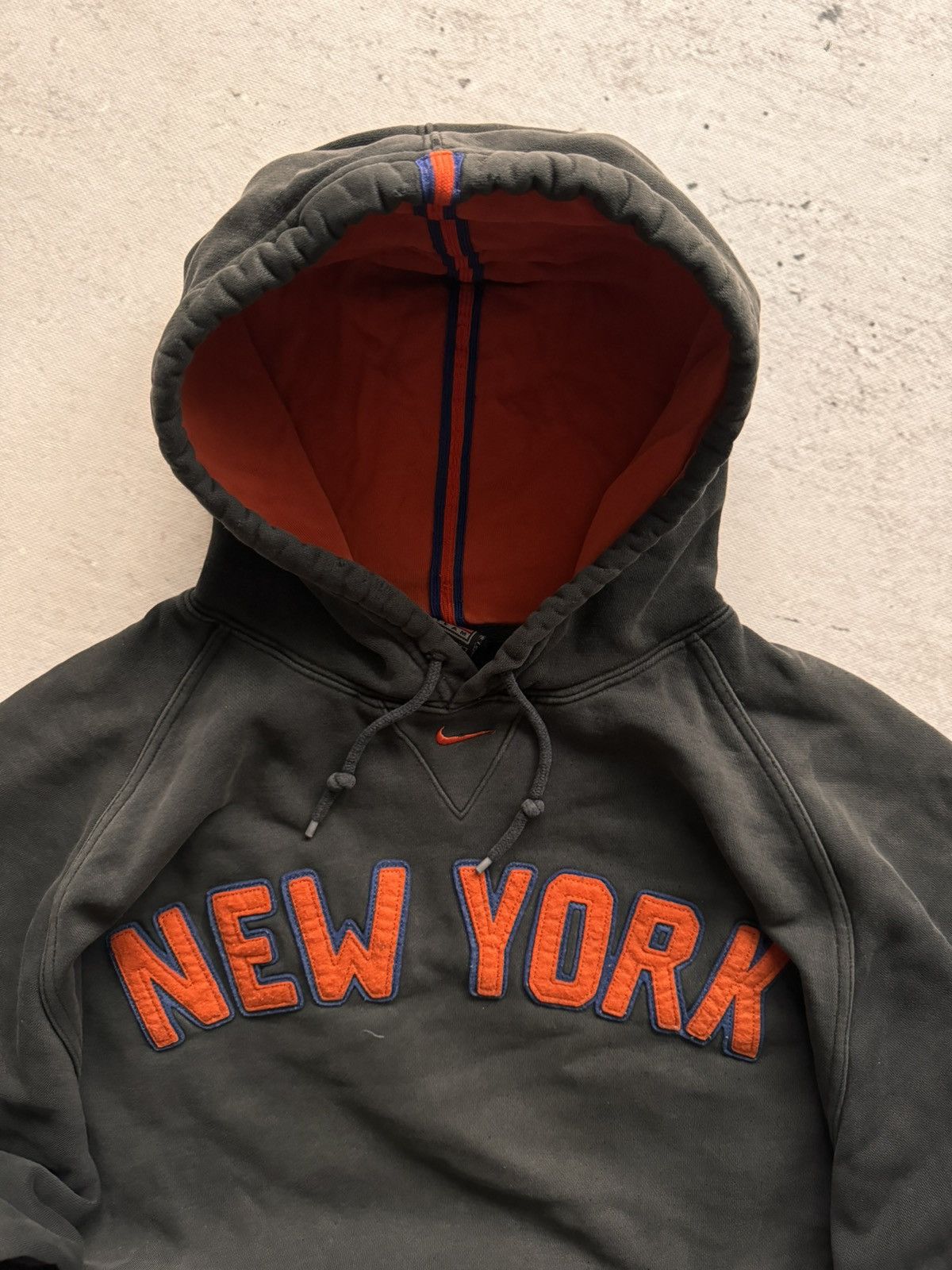 Nike × Vintage NIKE VINTAGE CENTER LOGO OVERSIZE BOXY HOODIE Size US XL / EU 56 / 4 - 5 Thumbnail