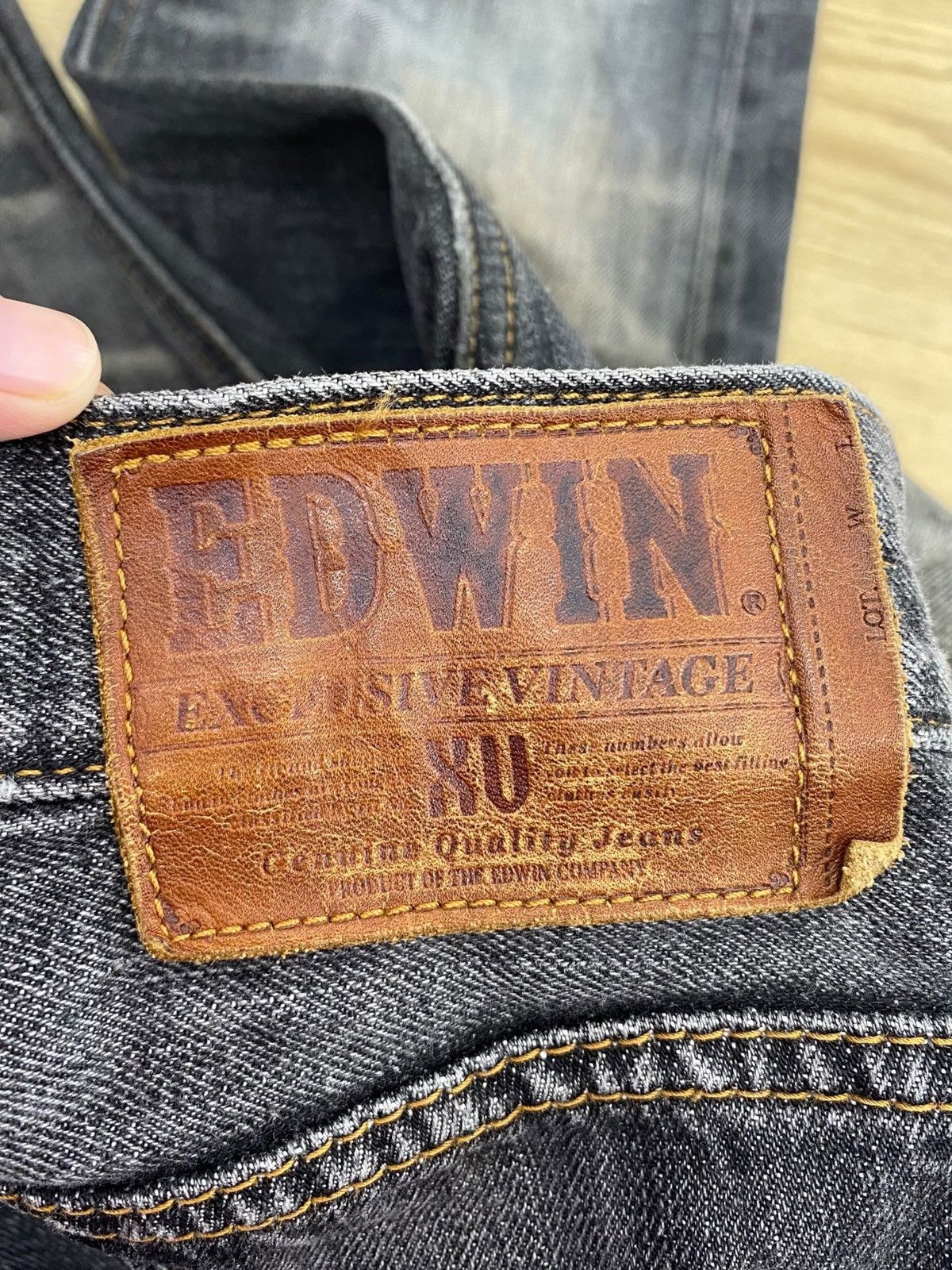 Edwin Vintage Edwin Whiskers Dark Wash Style Loose Jeans Size US 31 - 13 Thumbnail