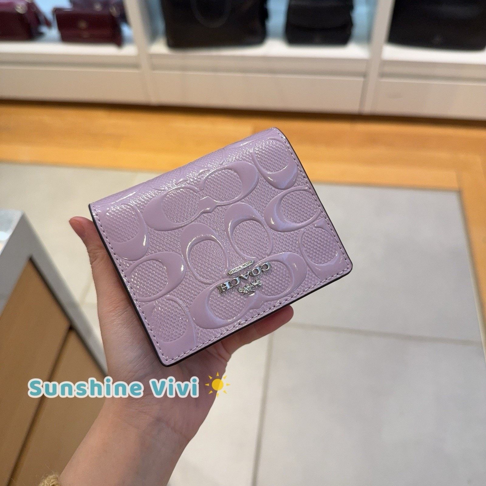 Coach NWT COACH Snap Wallet Leather Heart Charm CDF21 light Violet Size ONE SIZE - 1 Thumbnail