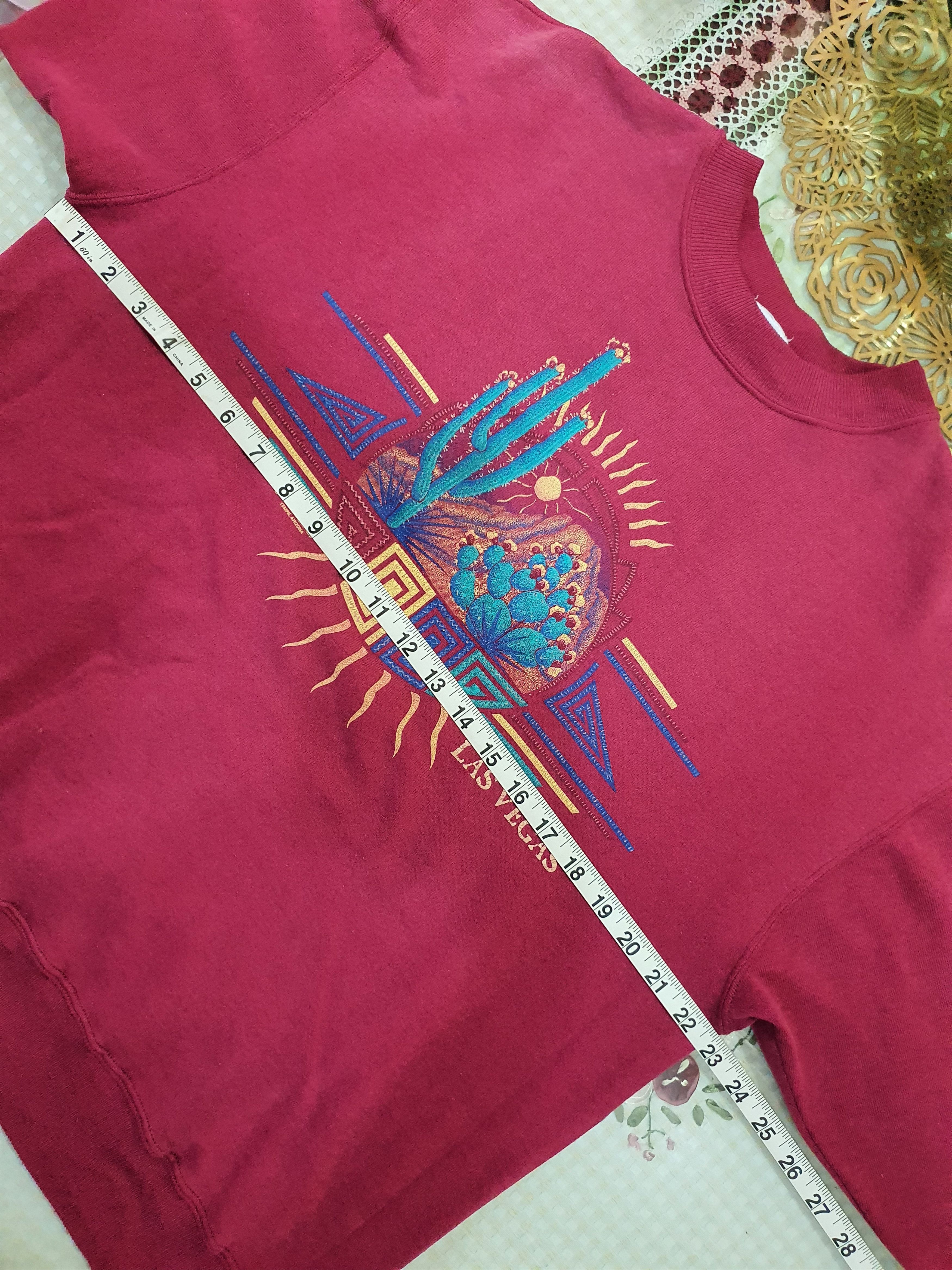 Hanes vintage 90s "Arizona" or "Southwestern Cactus" crewneck Size US L / EU 52-54 / 3 - 8 Thumbnail