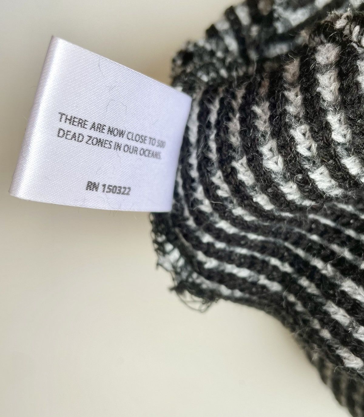 Noah Noah FW22 Tri Color Logo Beanie BLACK Size ONE SIZE - 6 Thumbnail