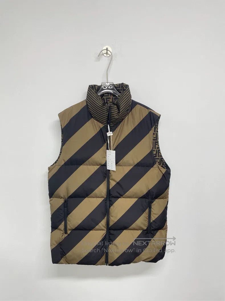 Fendi Fendi Down Vest Two-Way Wear Size US M / EU 48-50 / 2 - 1 Thumbnail