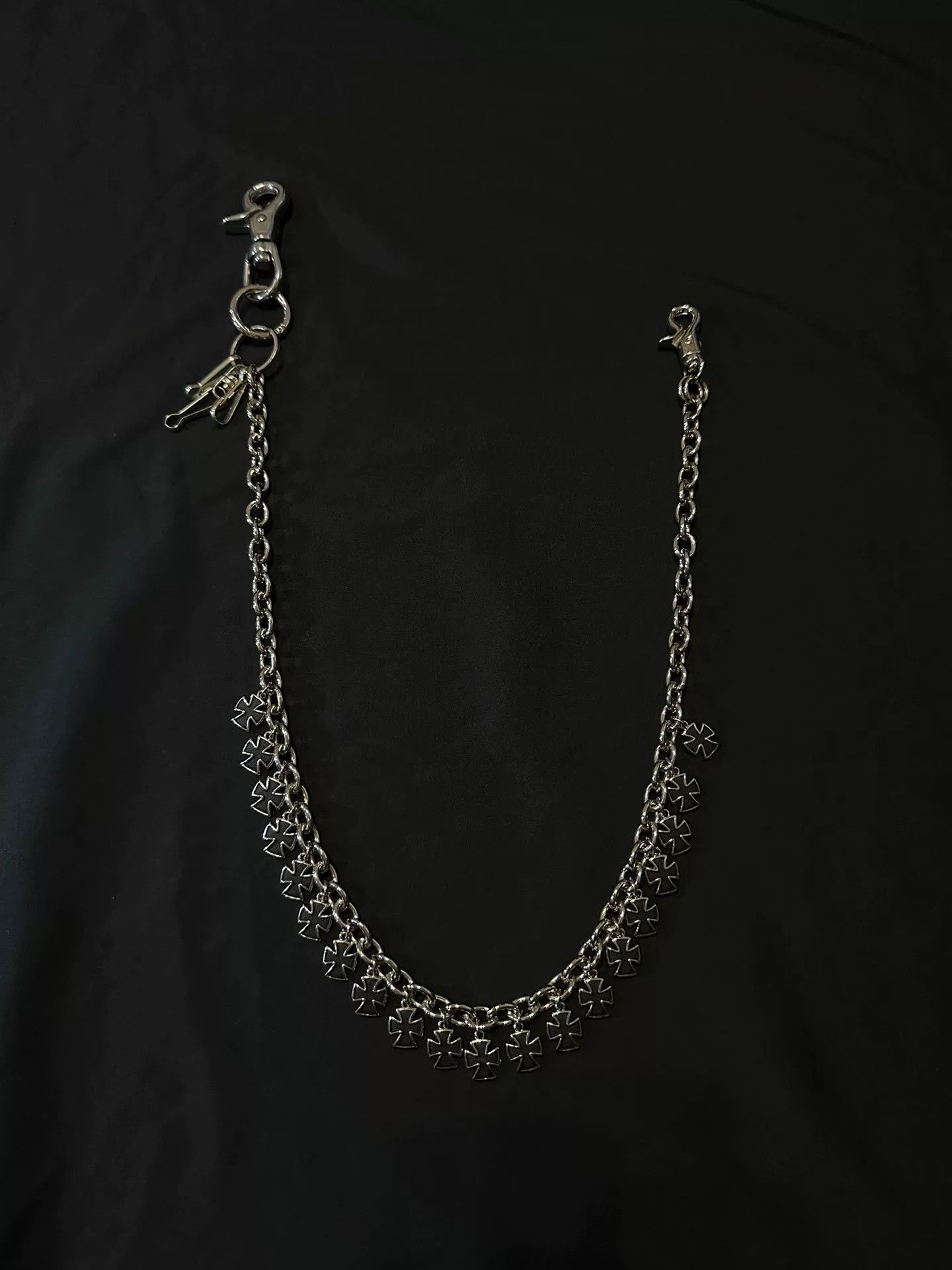 Vintage Vintage 90s Cross Pendant Pants Chain Size ONE SIZE - 1 Thumbnail
